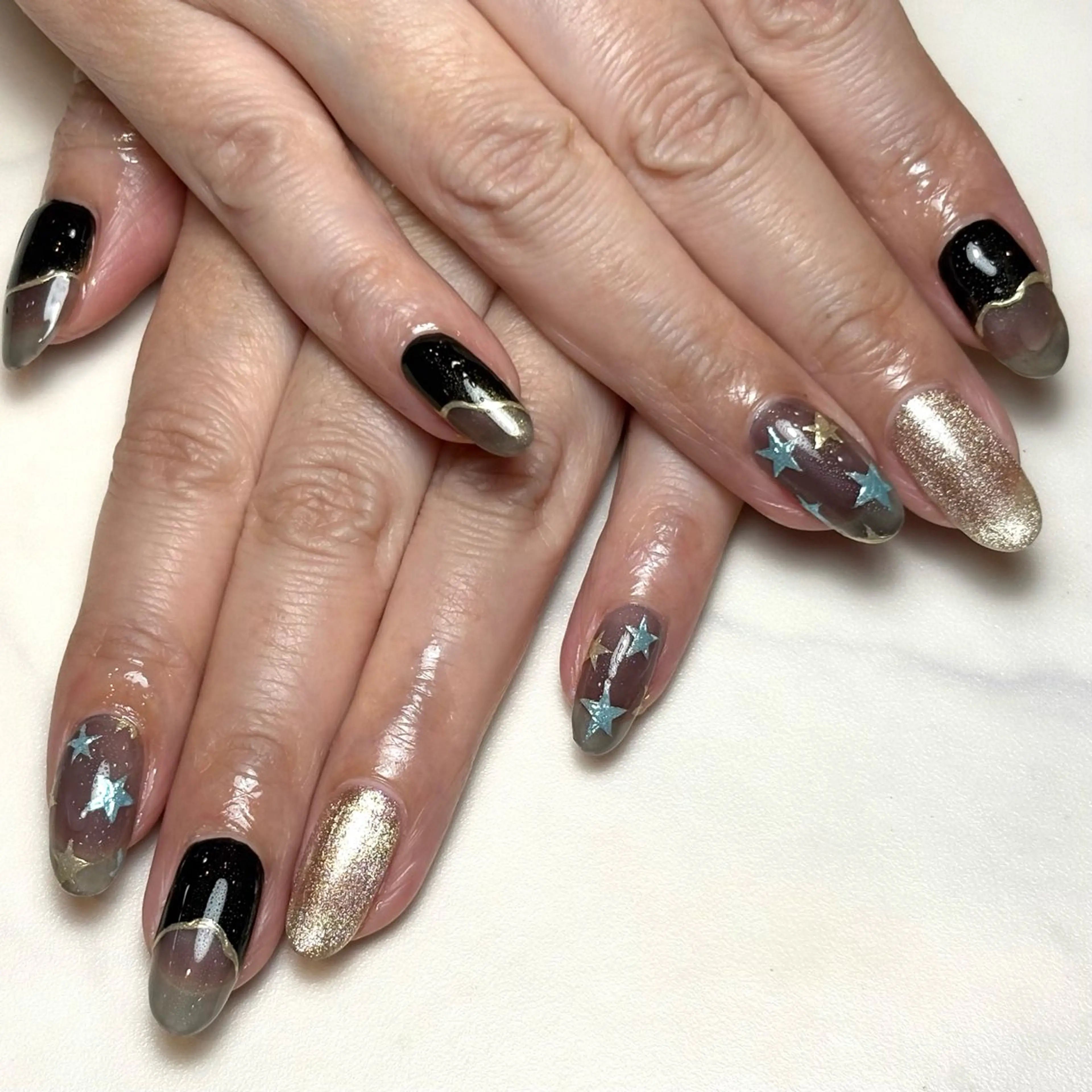 ネイル H2 nail schoolのネイルデザイン