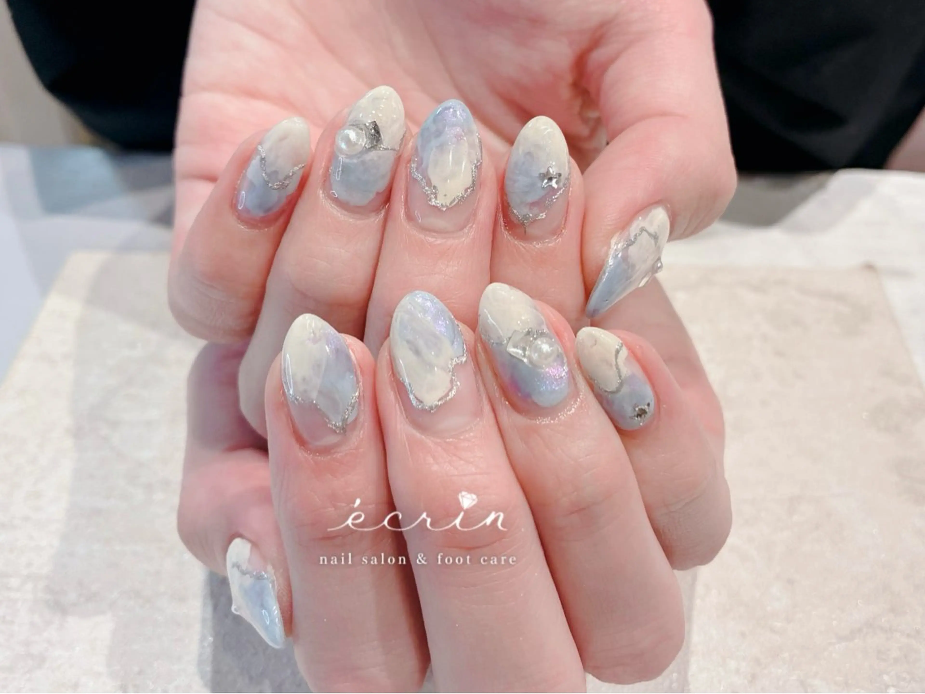 ネイル ecrinエクラン kana🌺のネイルデザイン