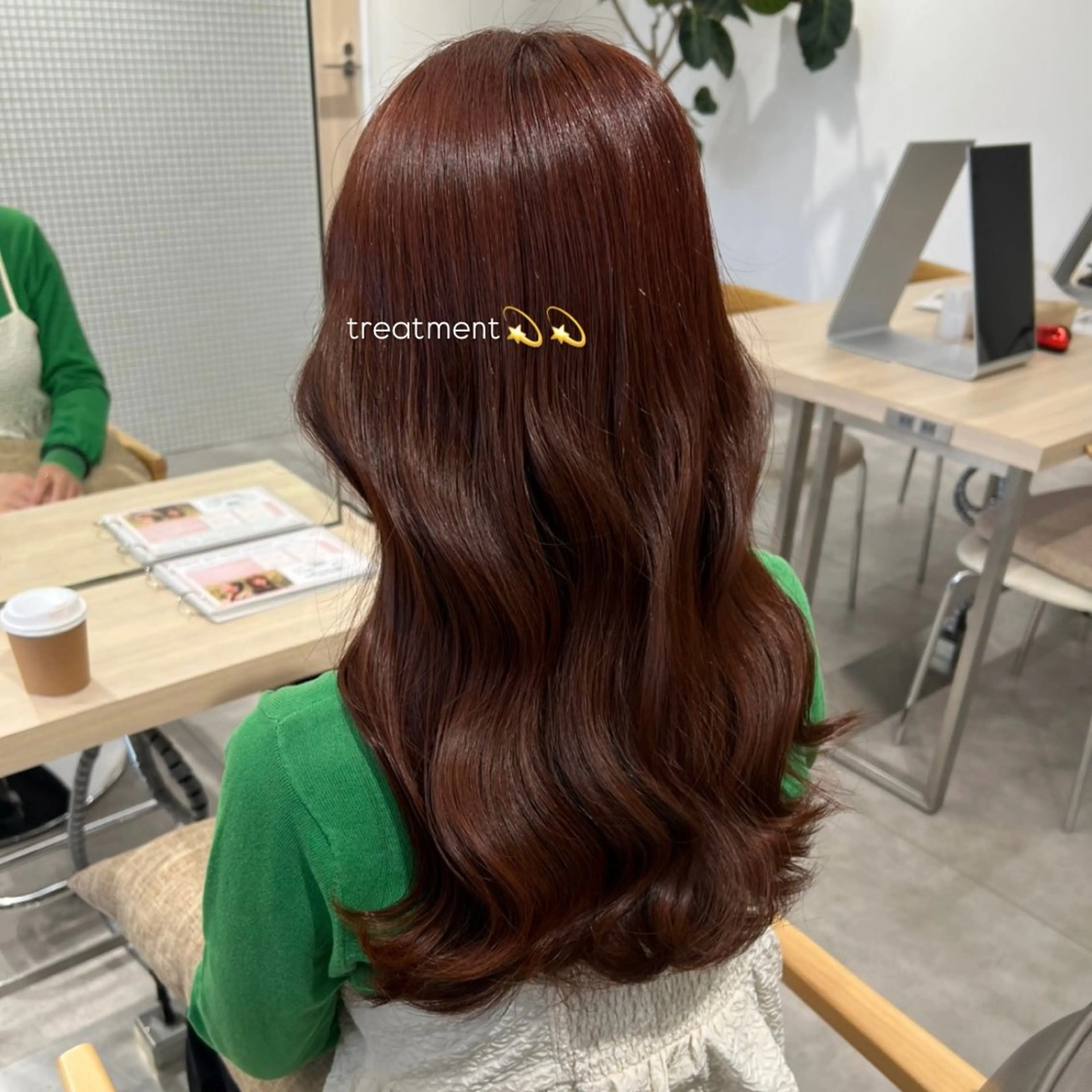 ロング 浦上 陽咲のヘアスタイル