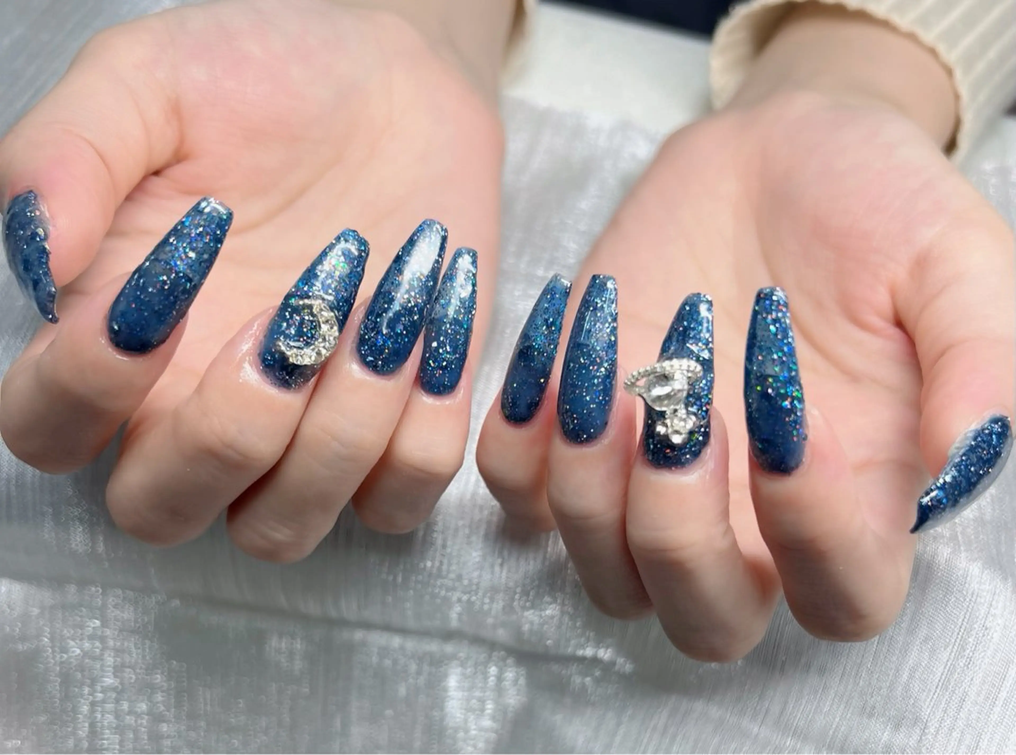 ネイル ハロウィン マグネットネイル ミラーネイル ピンク ネイルチップ Lee Nailsのネイルデザイン