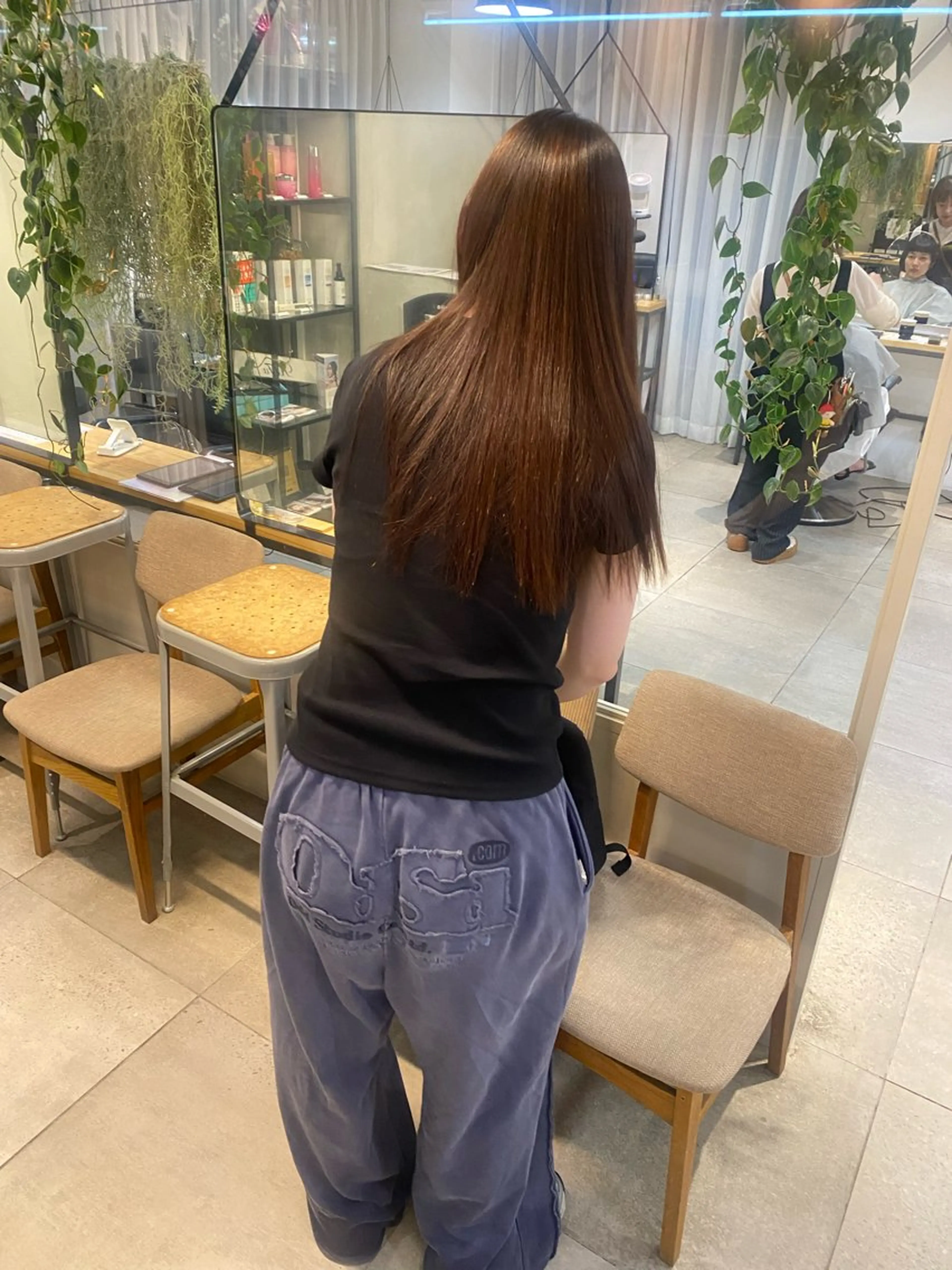 縮毛矯正 Lomalia hayaのヘアスタイル