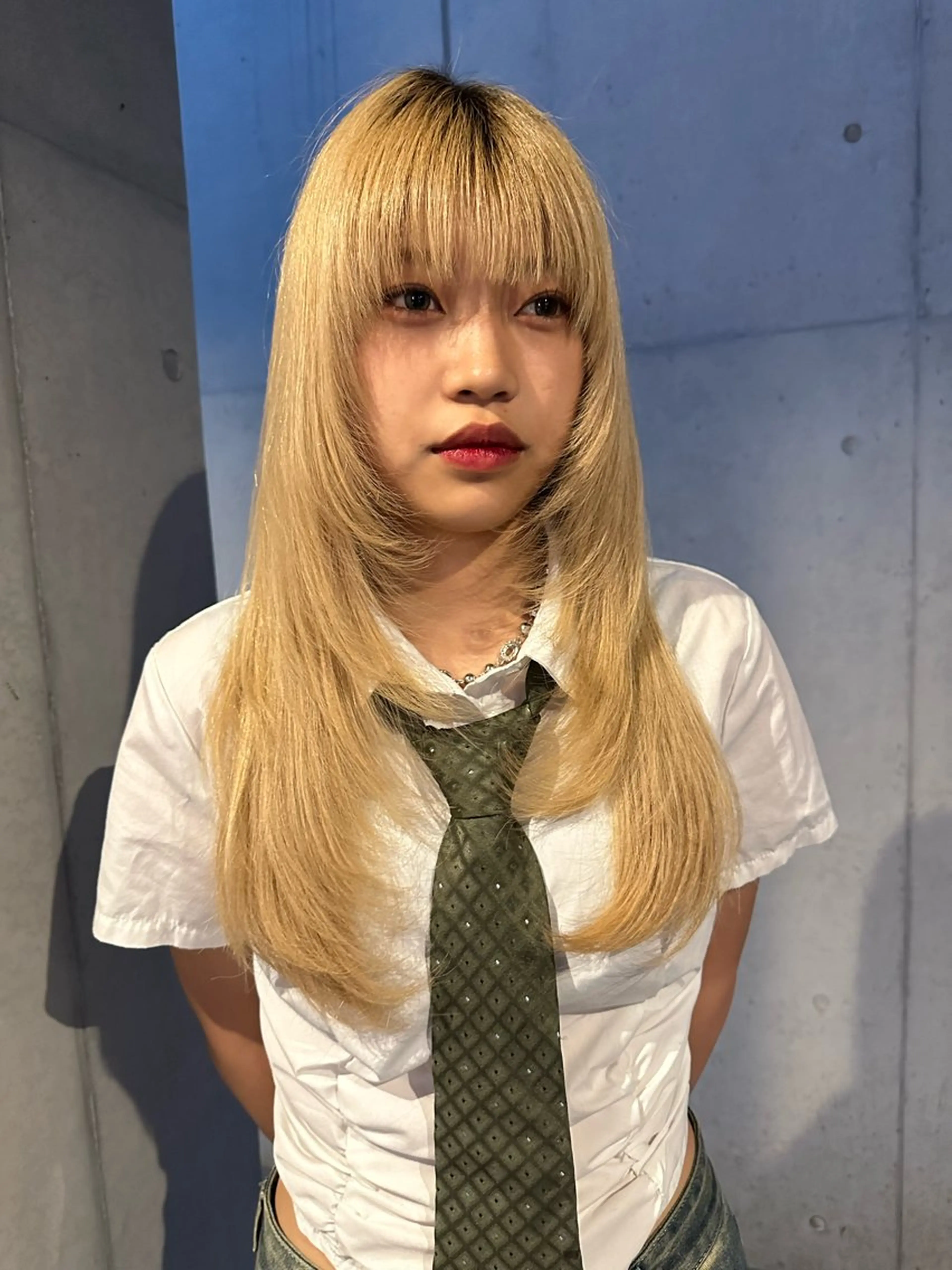 ロング カラー ロングレイヤー 顔まわりレイヤー レイヤーカット ロング カット ヘアカラー 似合わせウルフ/ レイヤー/山本祐輔のヘアスタイル