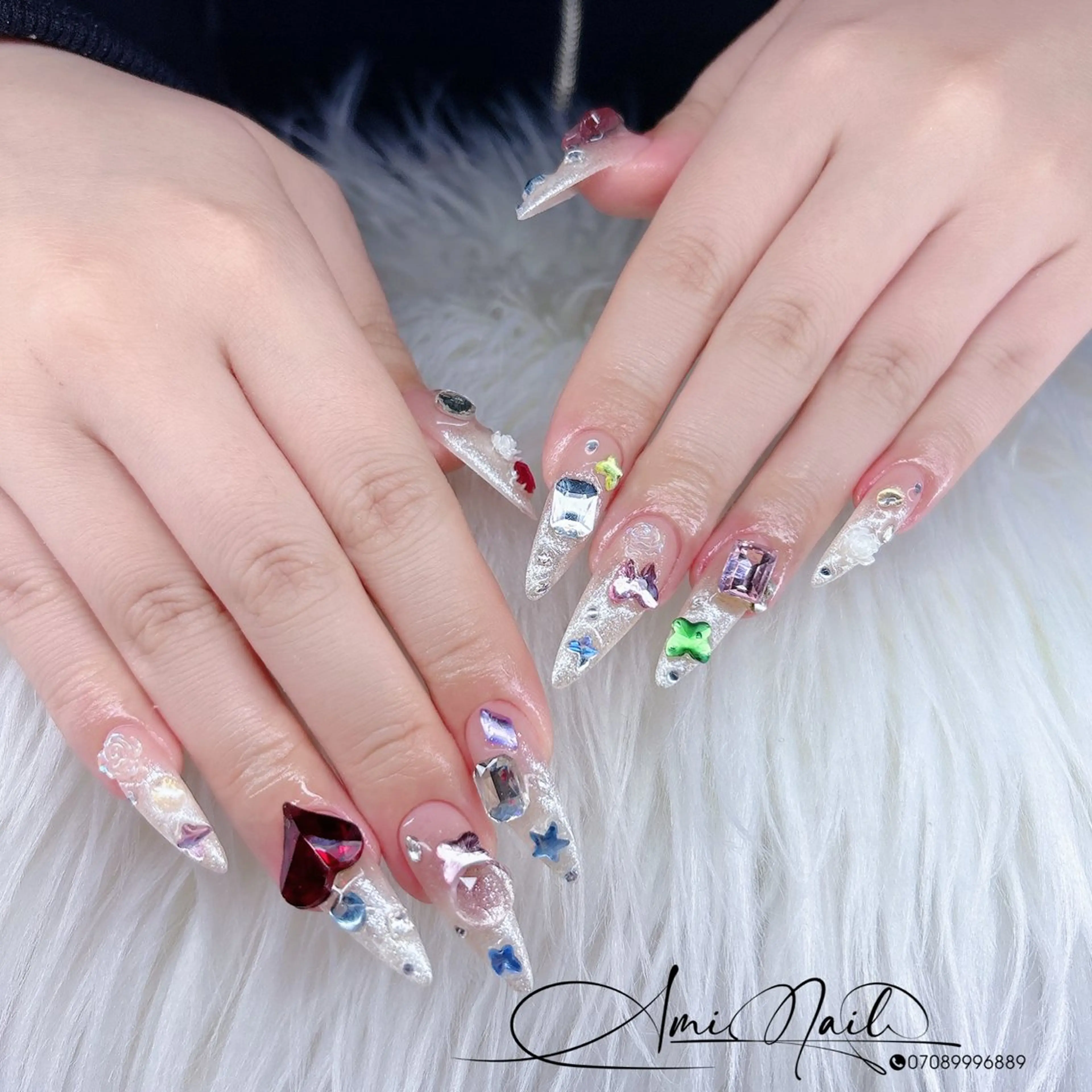 ネイル ハンドネイル Ami Nailsのネイルデザイン