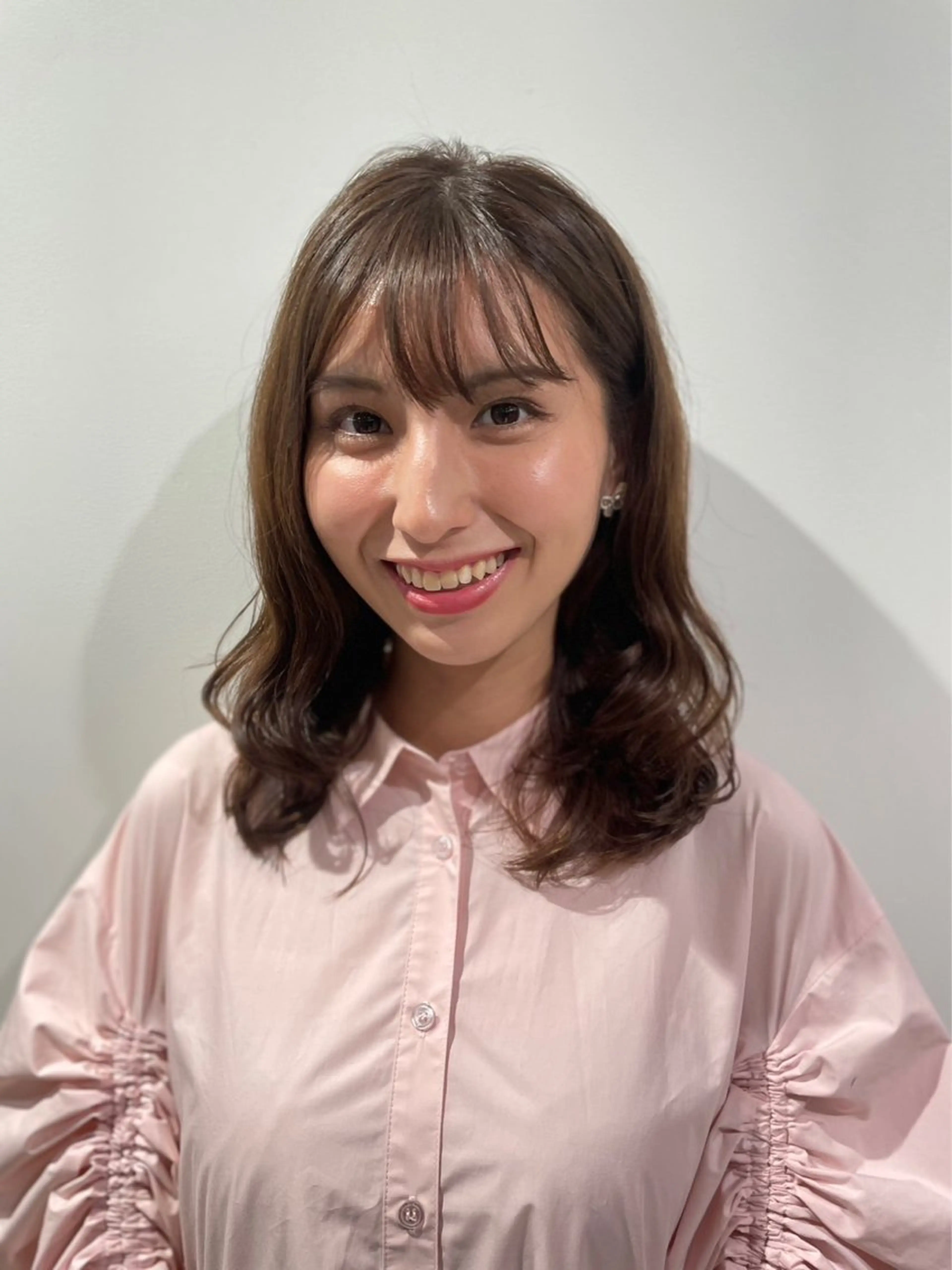 ミディアム パーマ カット パーマ 韓国っぽ透け感カラー マンツーマン🫧なおのヘアスタイル