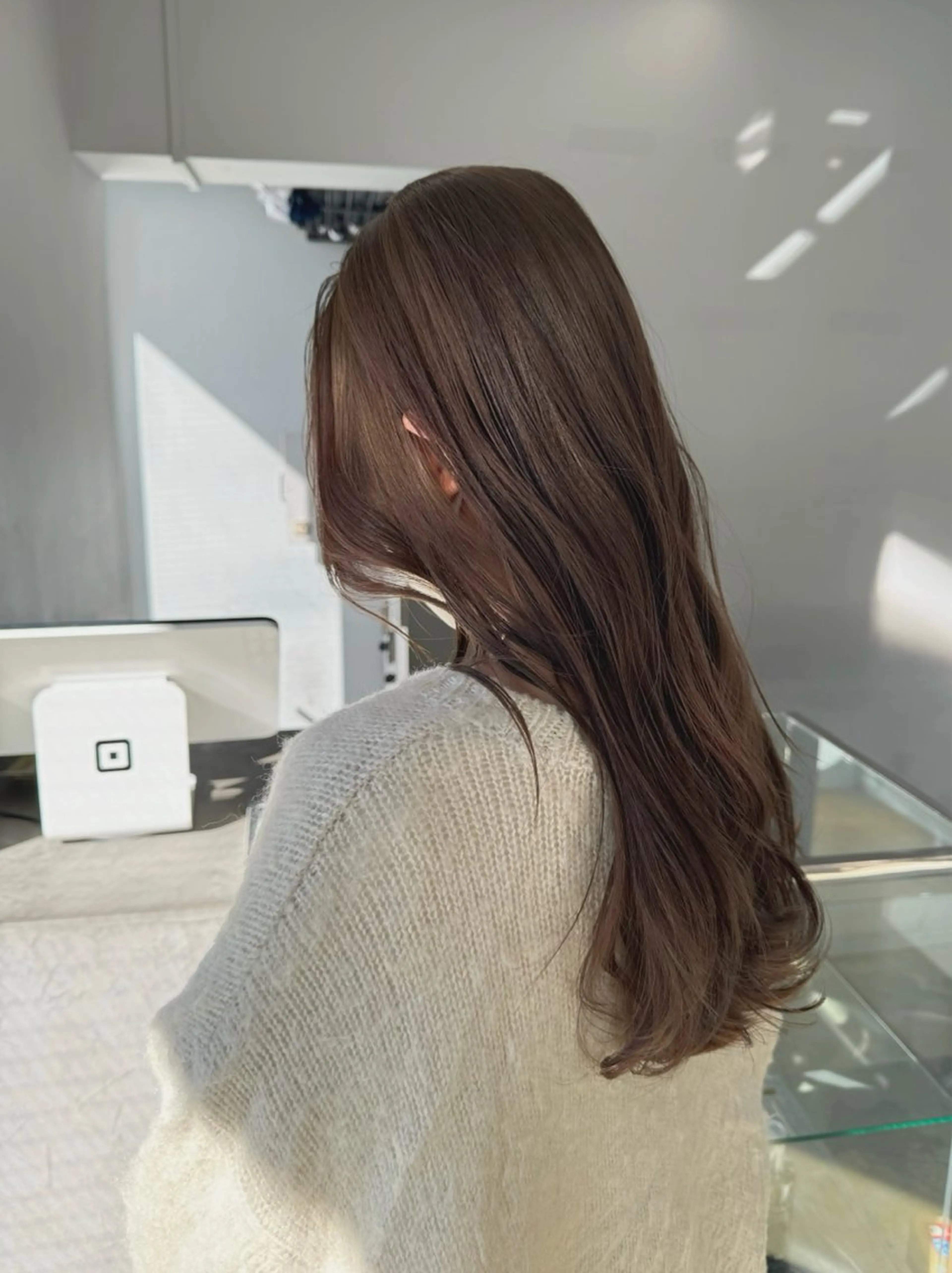 カラー ヘアカラー トリートメント maina/透明感 ベージュ/ブラウンのヘアスタイル