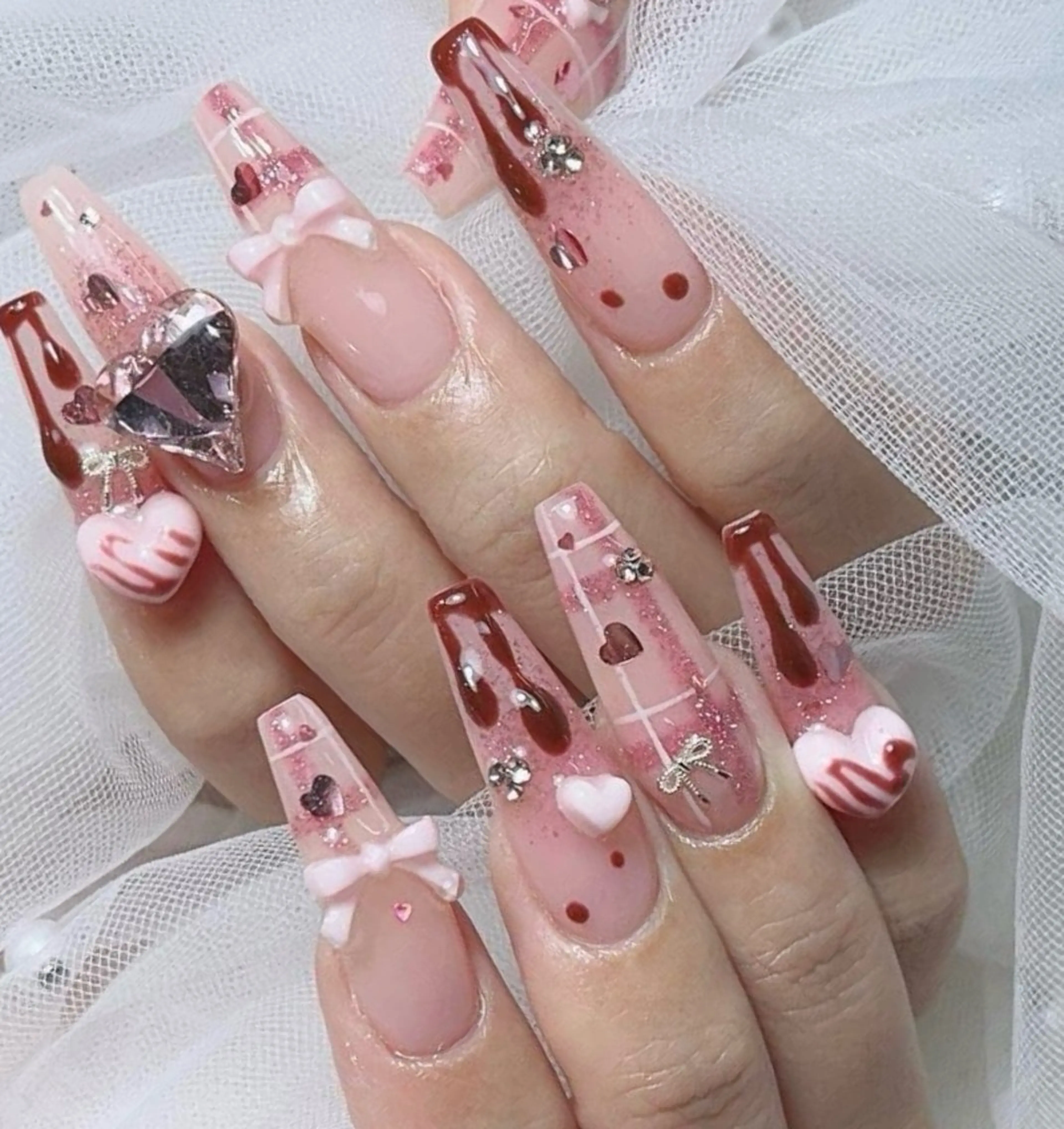 ネイル 長さ出し フレンチネイル グラデーション 卒業式 マグネットネイル ハンドネイル MIHANA ZENのネイルデザイン