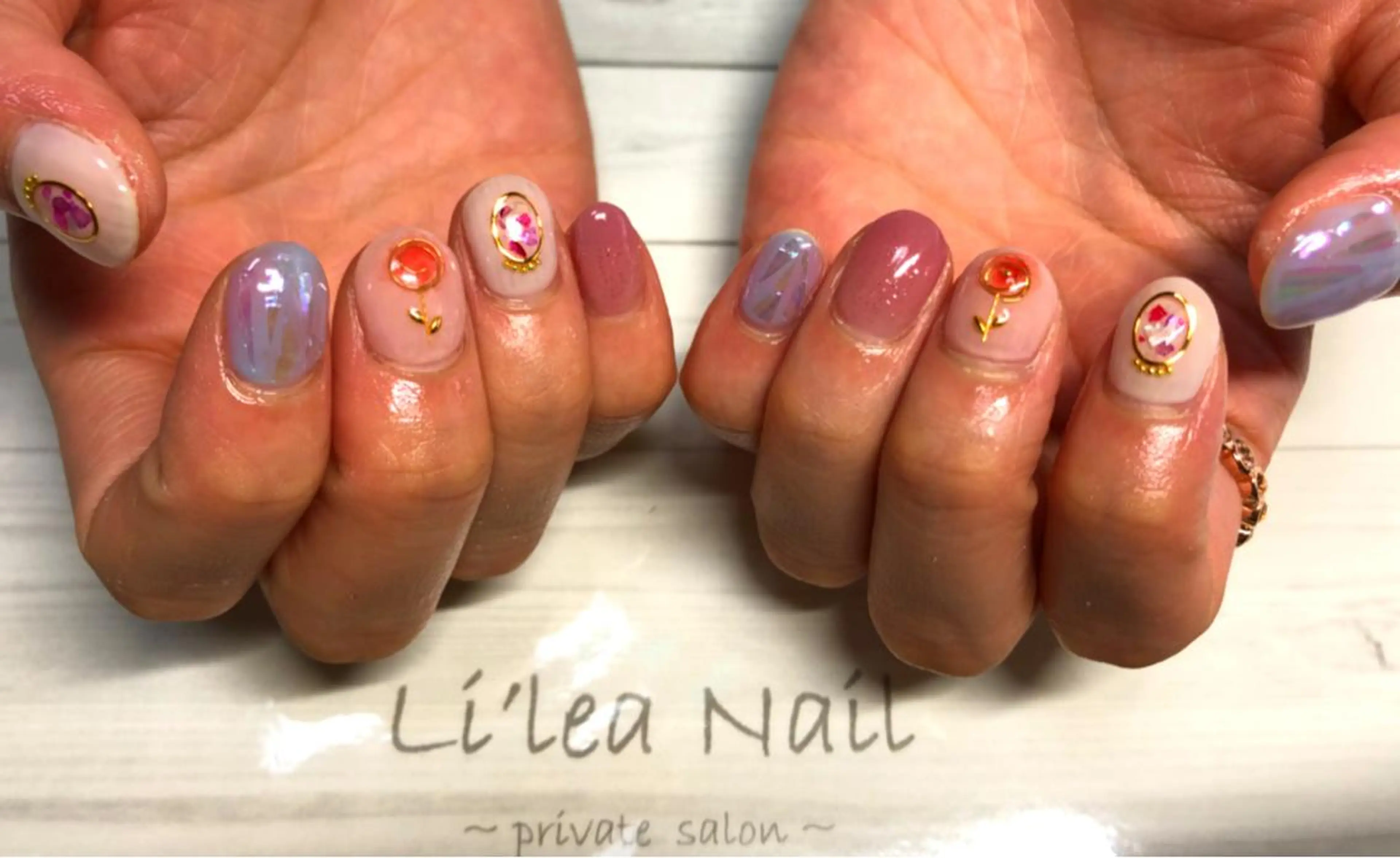 ネイル Li'leaNail AINAのネイルデザイン