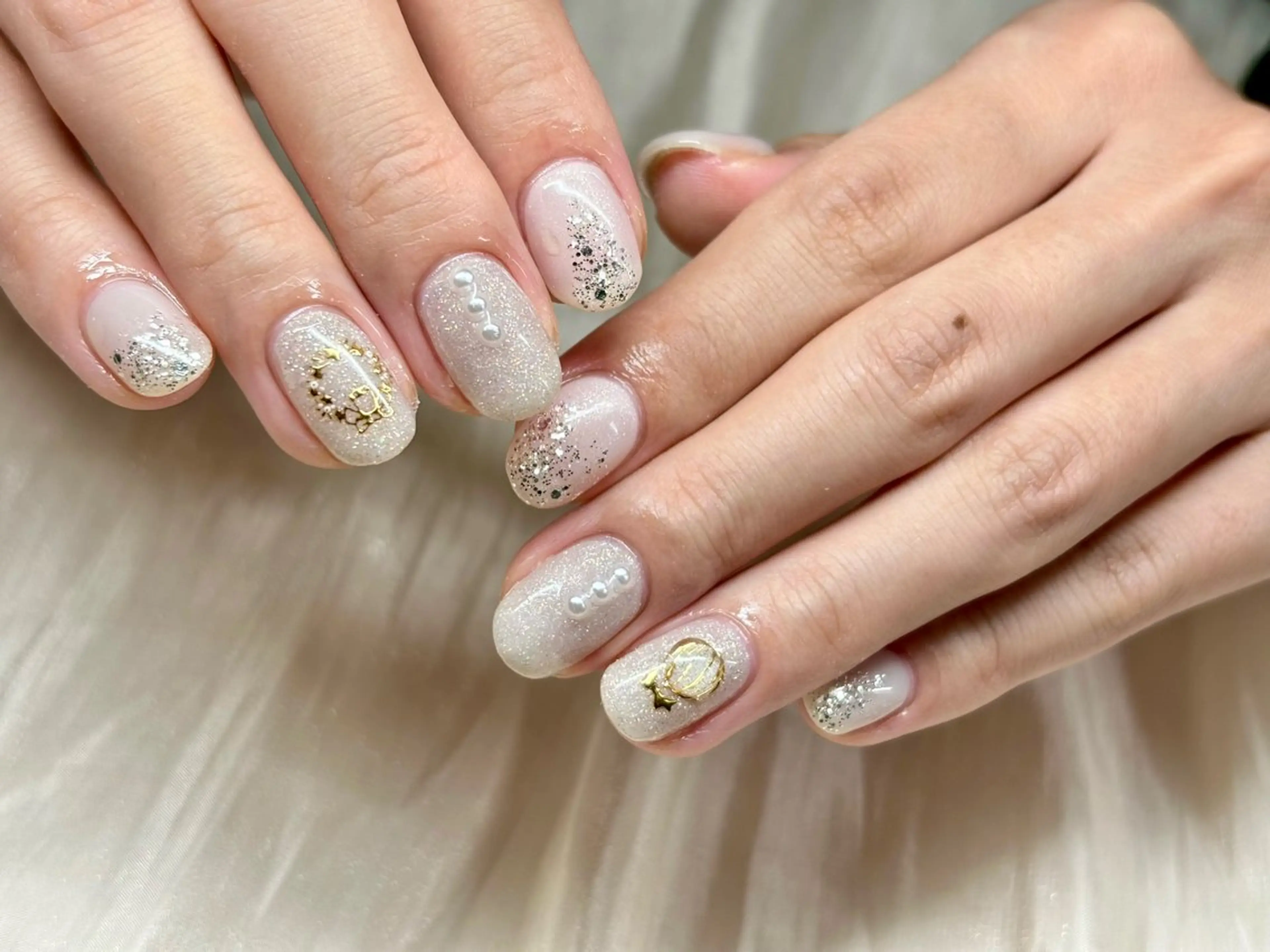 ネイル ニュアンスネイル 冬ネイル クリスマス ETE LUNA NAILのネイルデザイン