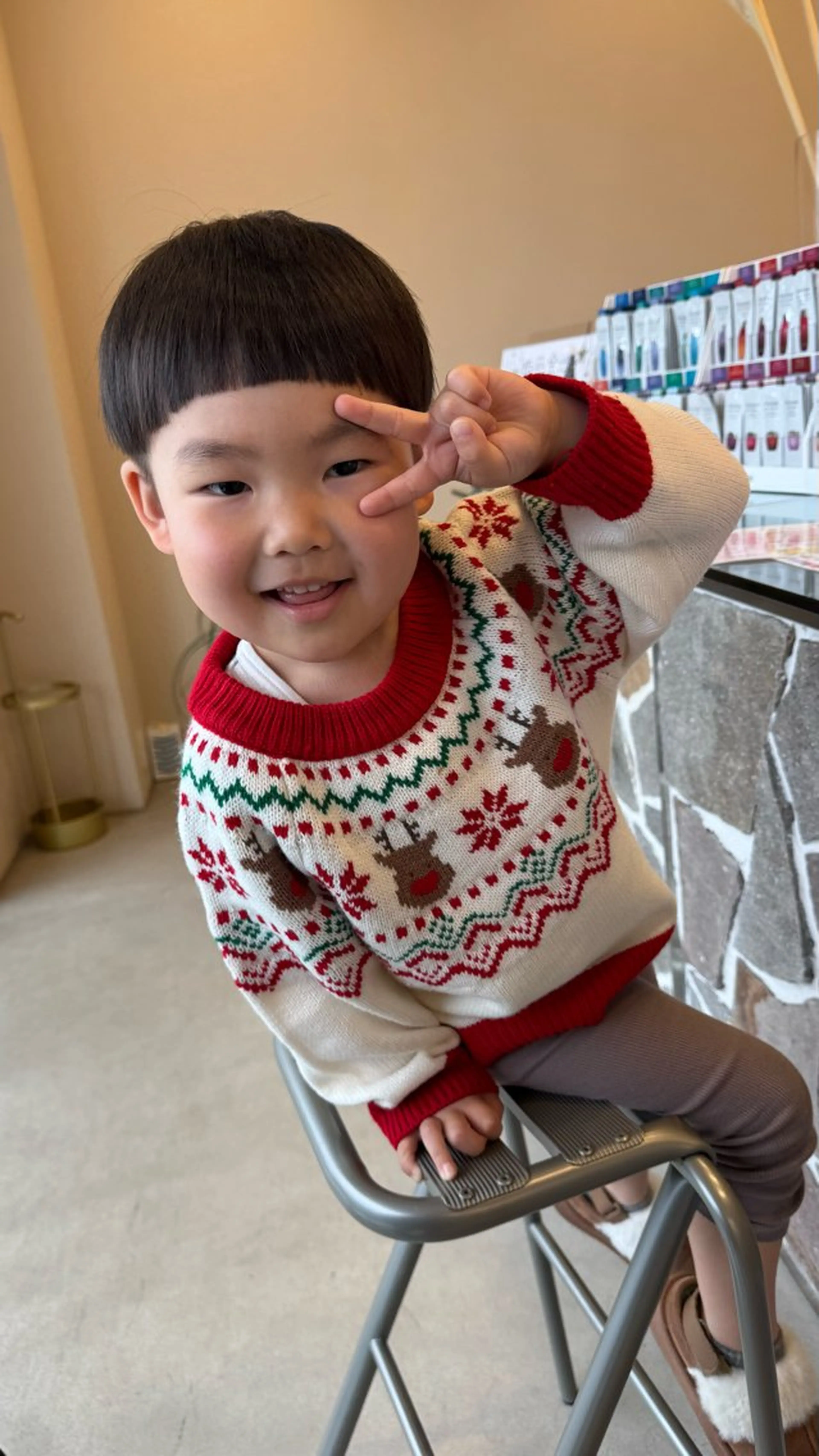 キッズ カット 秋元 菜摘のヘアスタイル