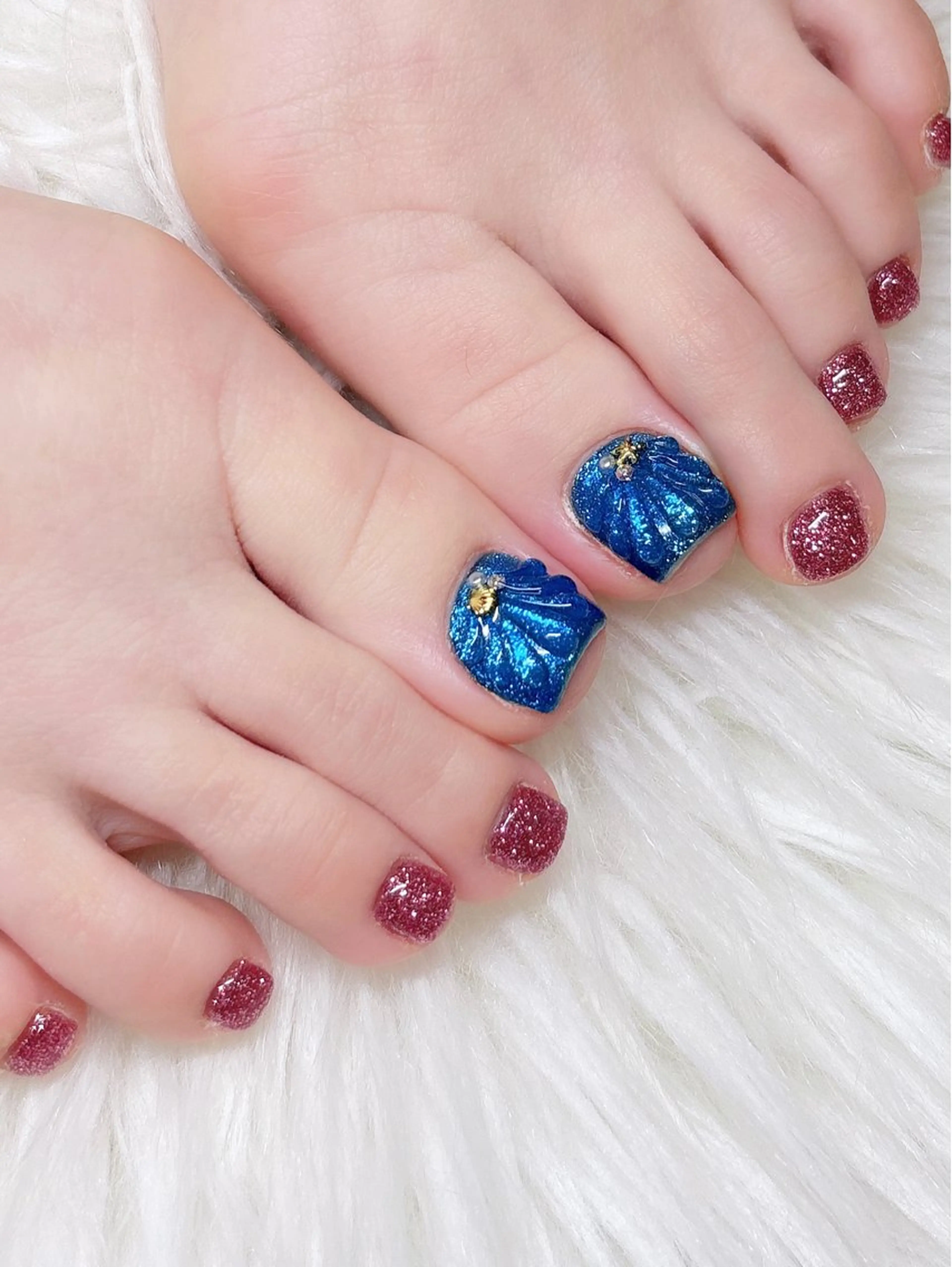 ［オフ♥️ケア込み］フット2本アートの写真