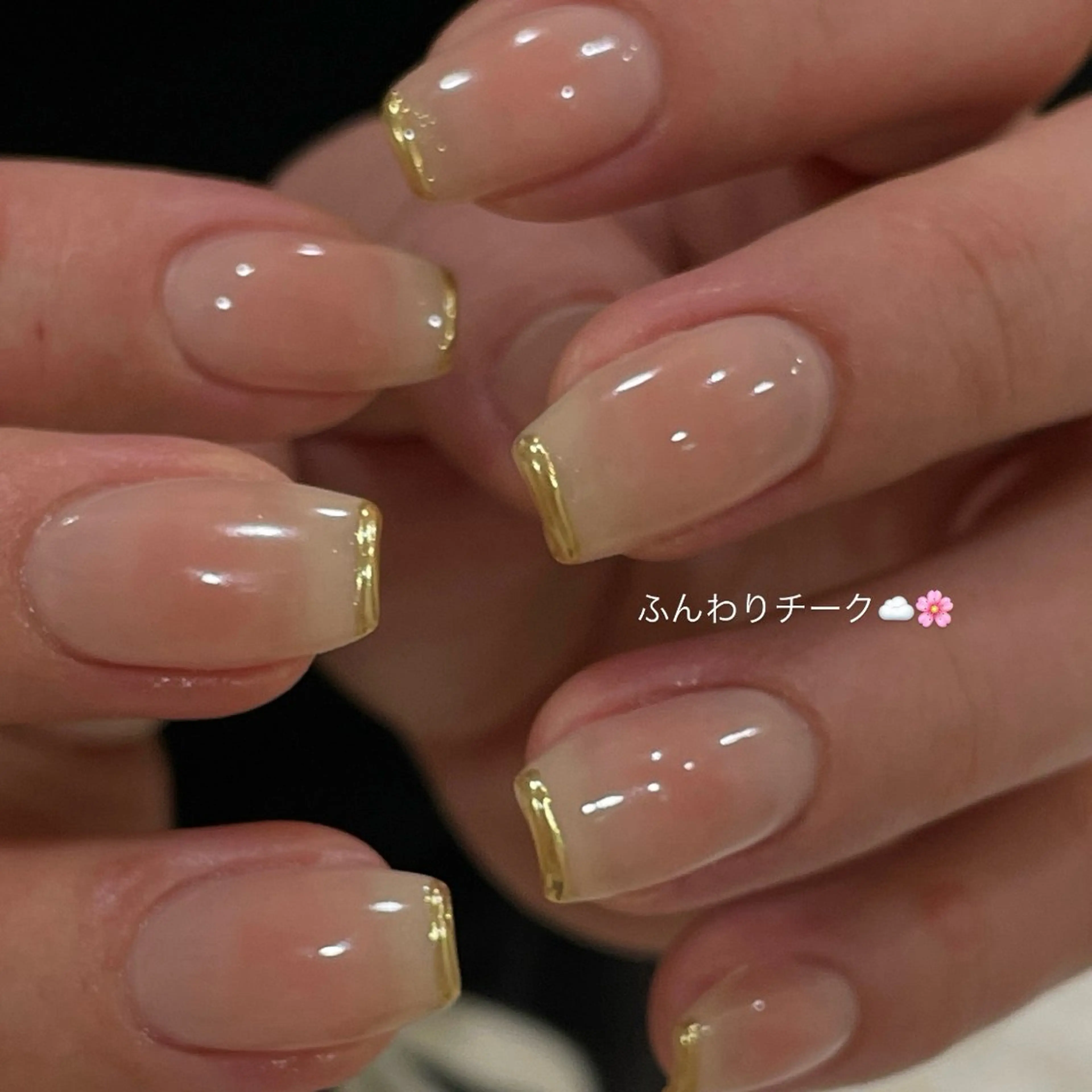 ネイル チークネイル ミラーネイル ハンドネイル you (ユウ)のネイルデザイン