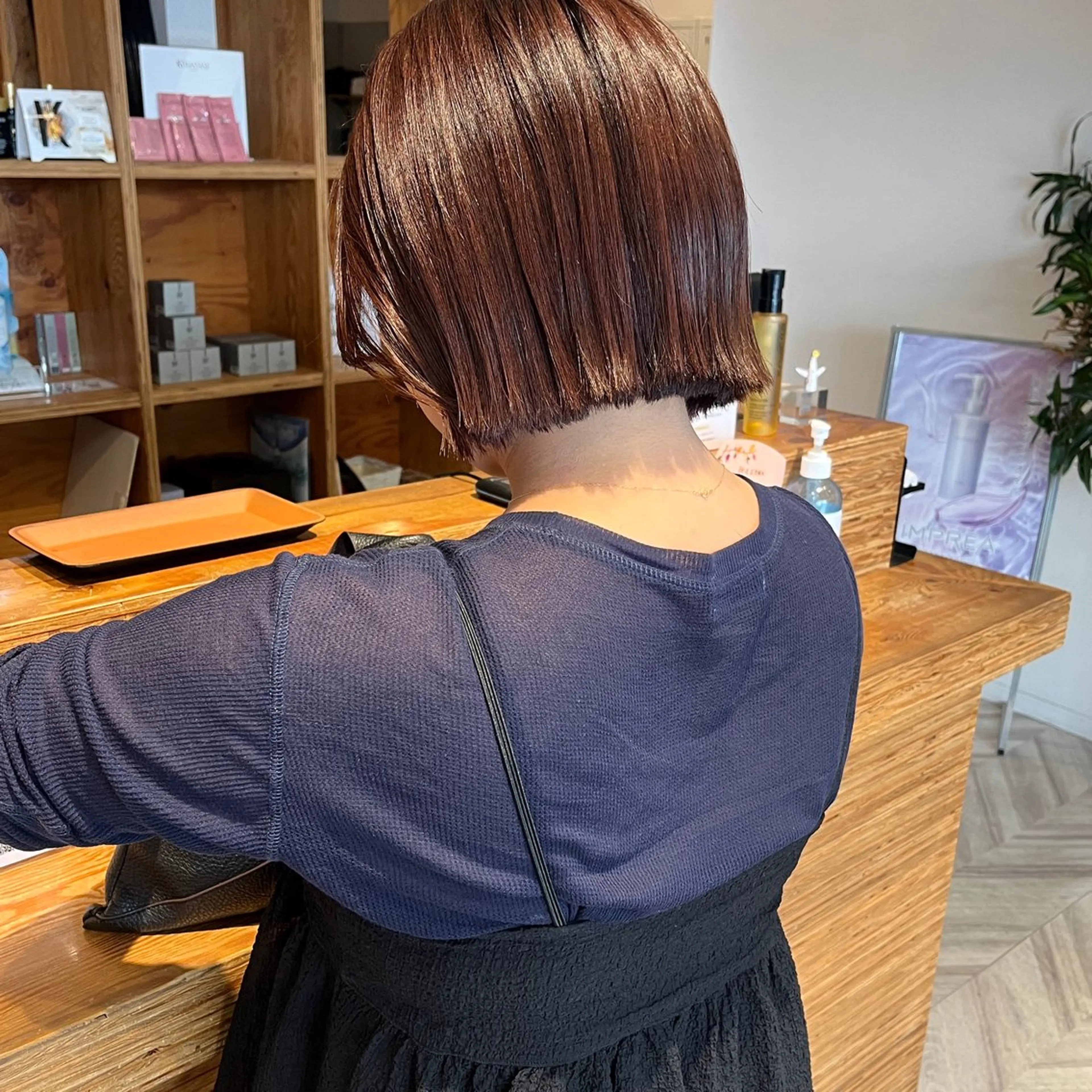 ショート ボブ カット ヘアカラー トリートメント ボブ/透明感カラー /坂口恵梨子のヘアスタイル