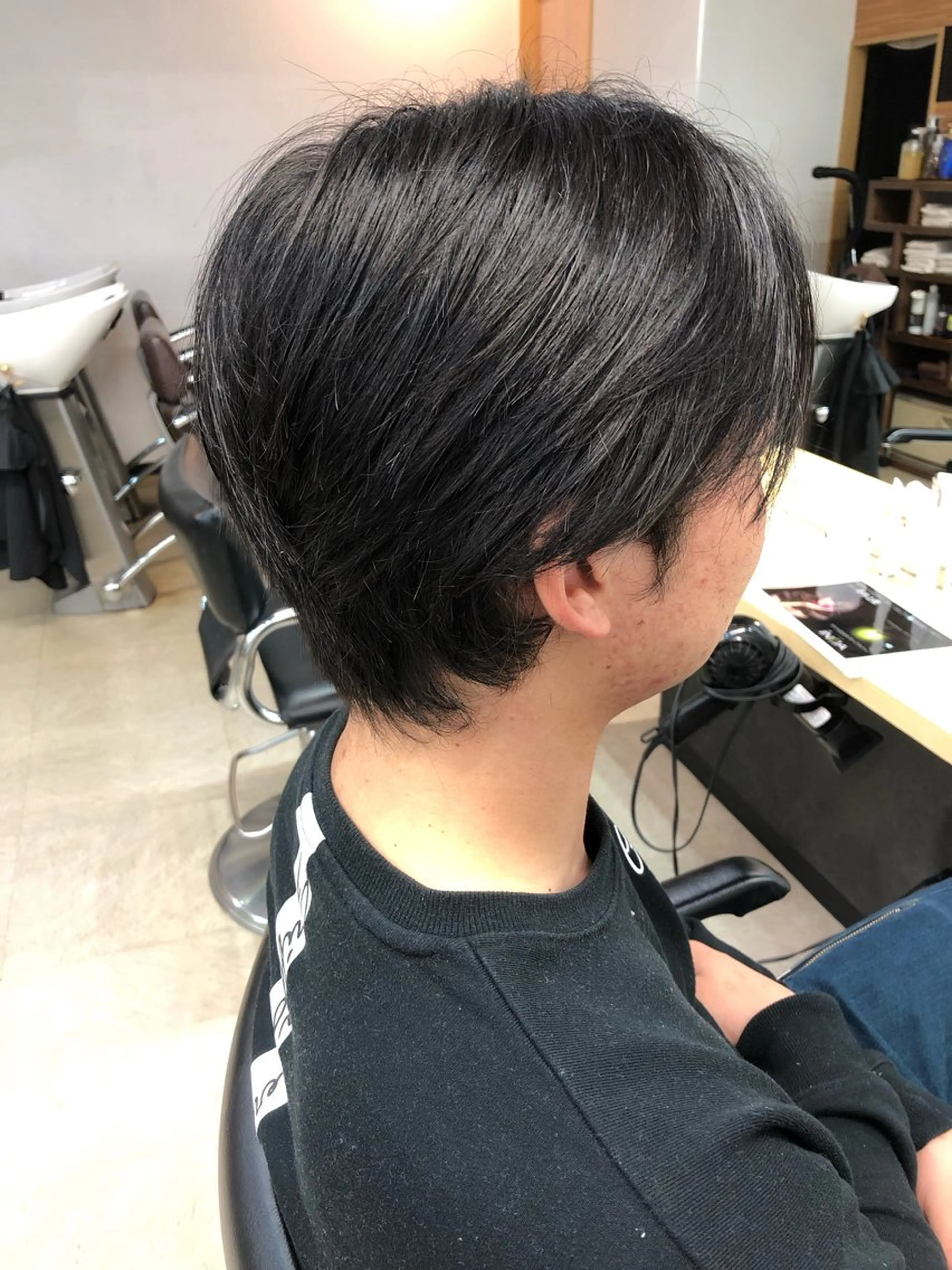 ミディアム メンズ 谷口尋哉 イノアカラー・六本松のヘアスタイル