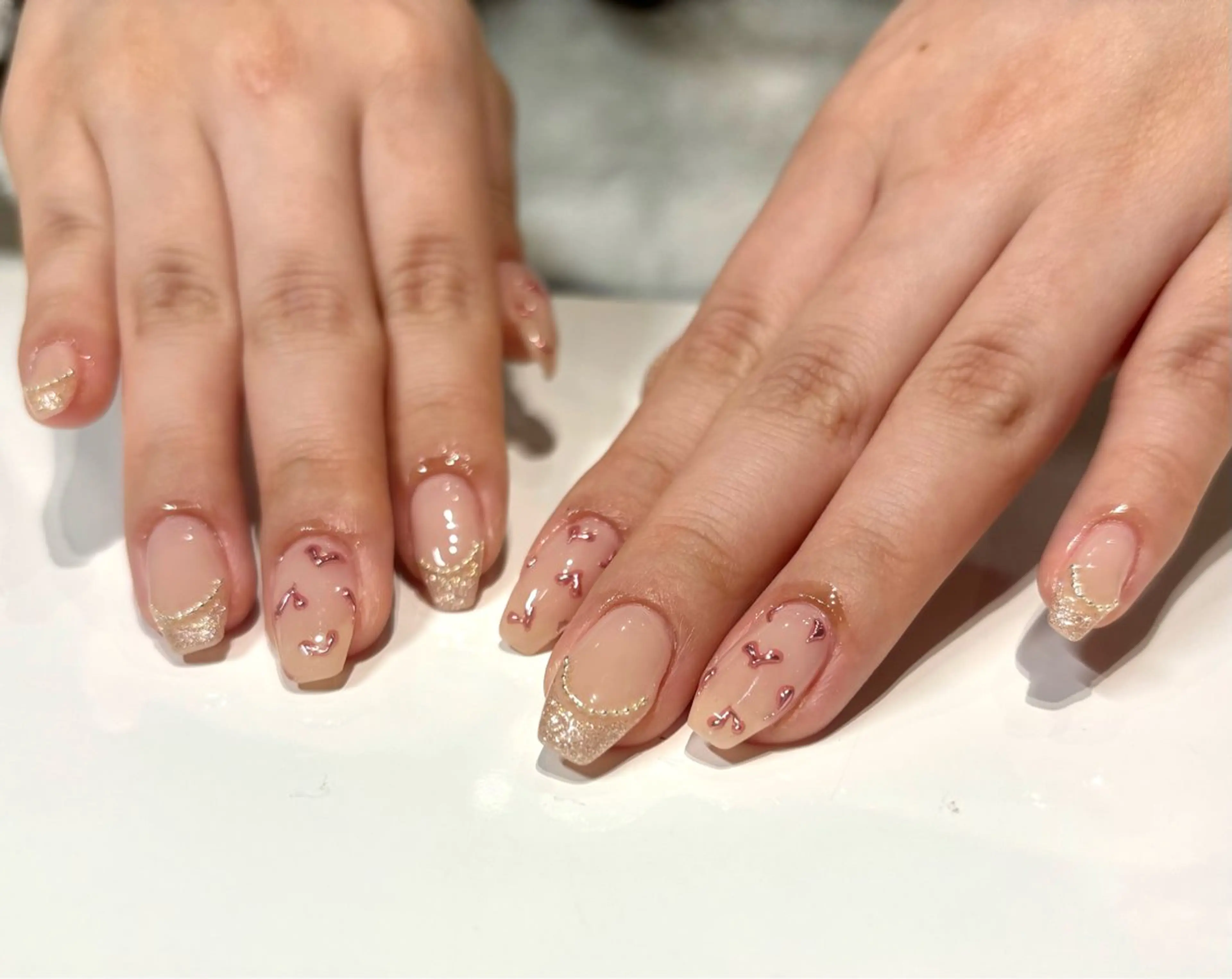 ネイル ハート ミラーネイル Nailsalon Puttiのネイルデザイン