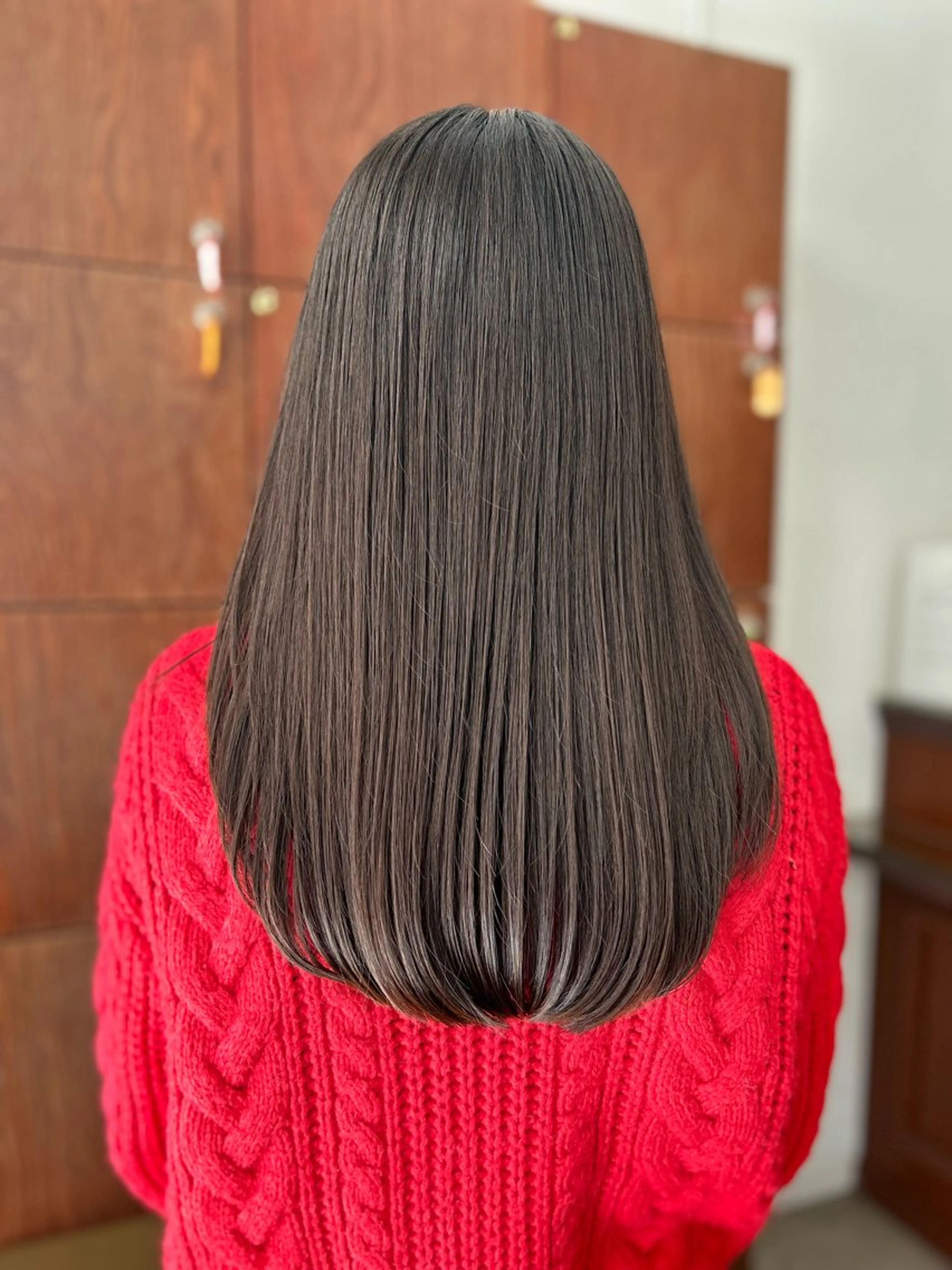 ロング 顔まわりレイヤー 顔周りカット 韓国風ヘア レイヤーカット ロング 💜ひな💜縮毛矯正 /透明感/韓国ヘアのヘアスタイル