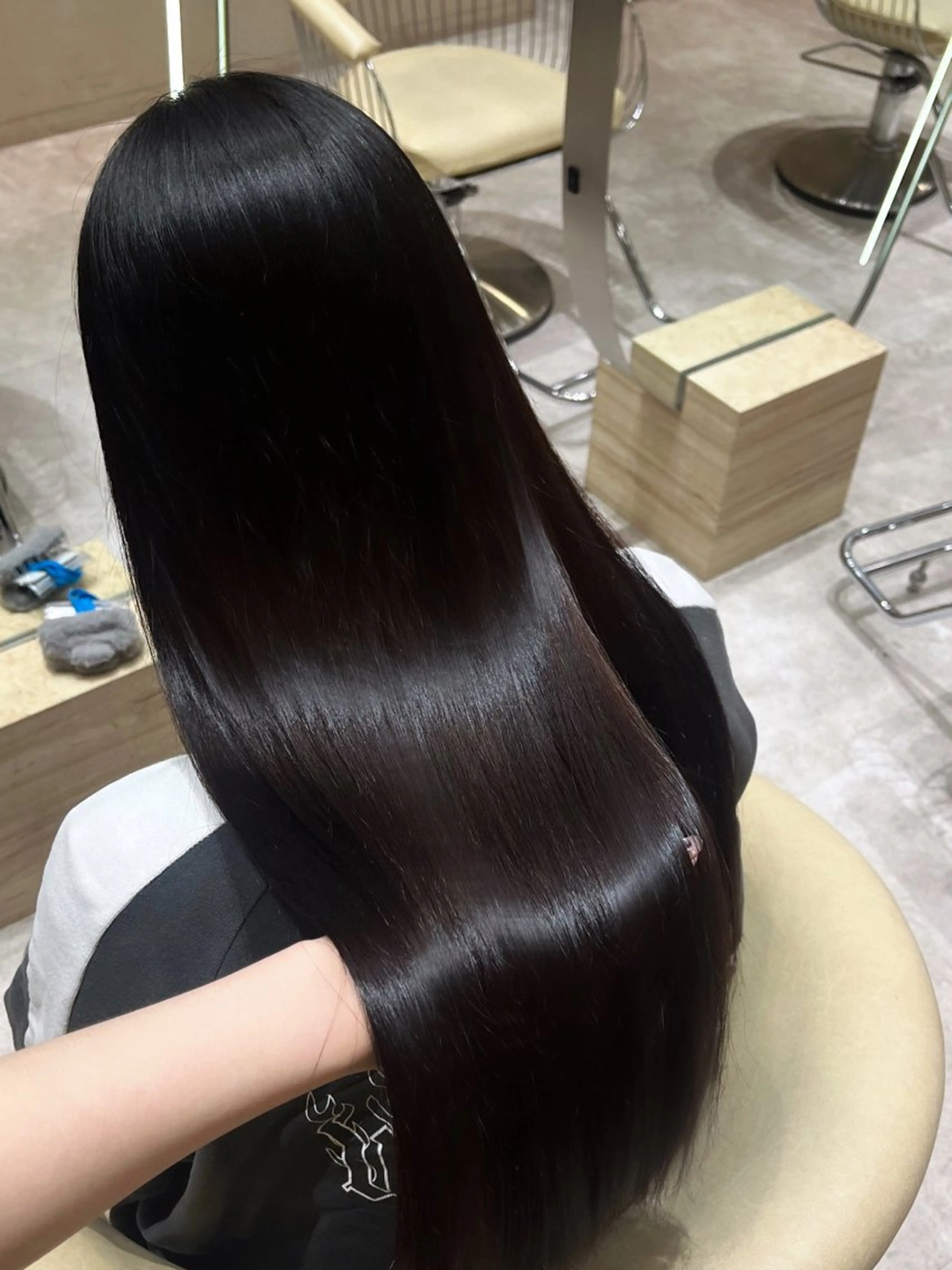 ロング カット 顔周りカット/ 透明感カラー/ユナのヘアスタイル