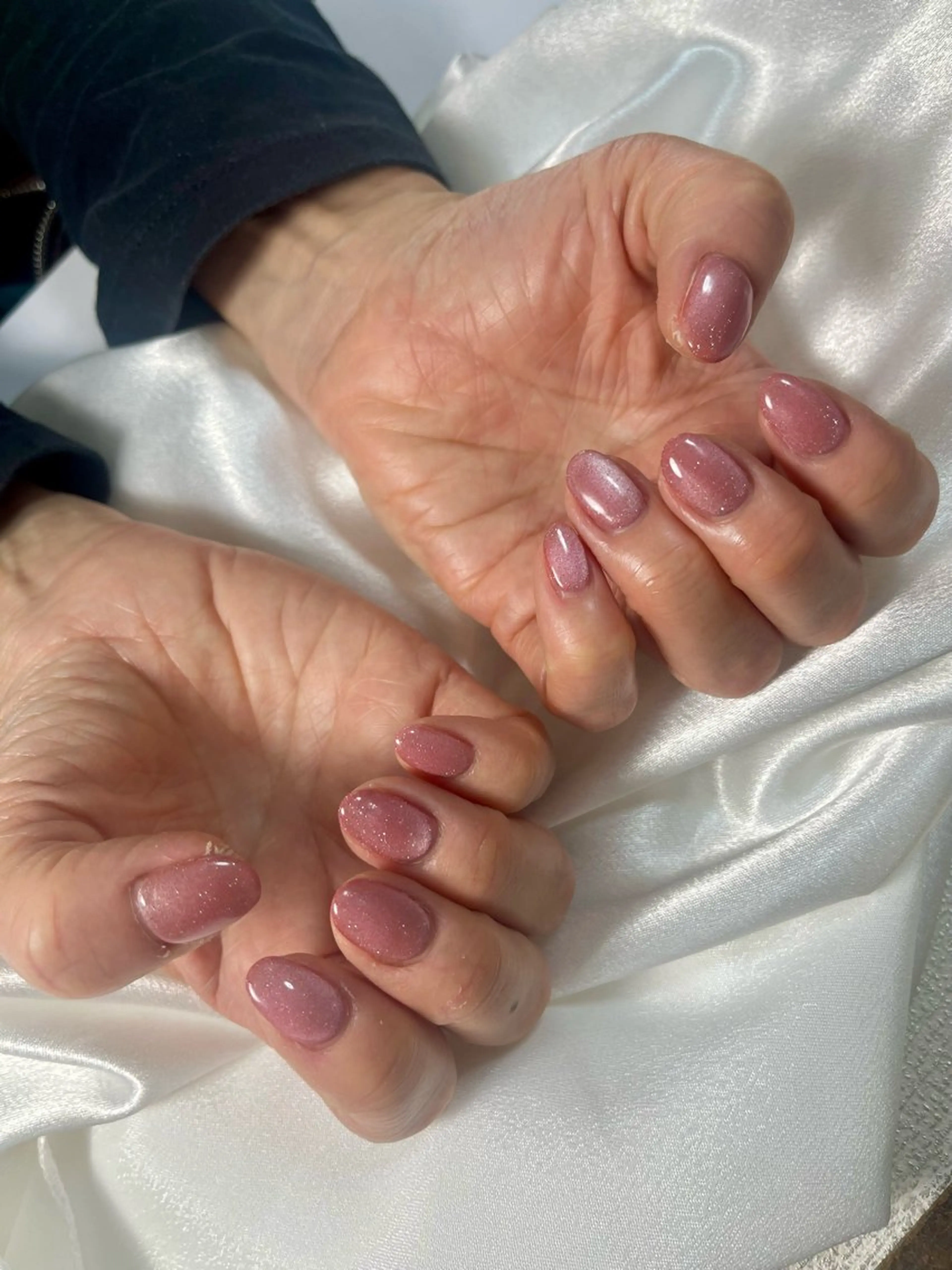 ネイル オーロラネイル 桜ネイル フラッシュネイル フラッシュマグ フラワーネイル ハンドネイル kiki nail たまプラーザのネイルデザイン