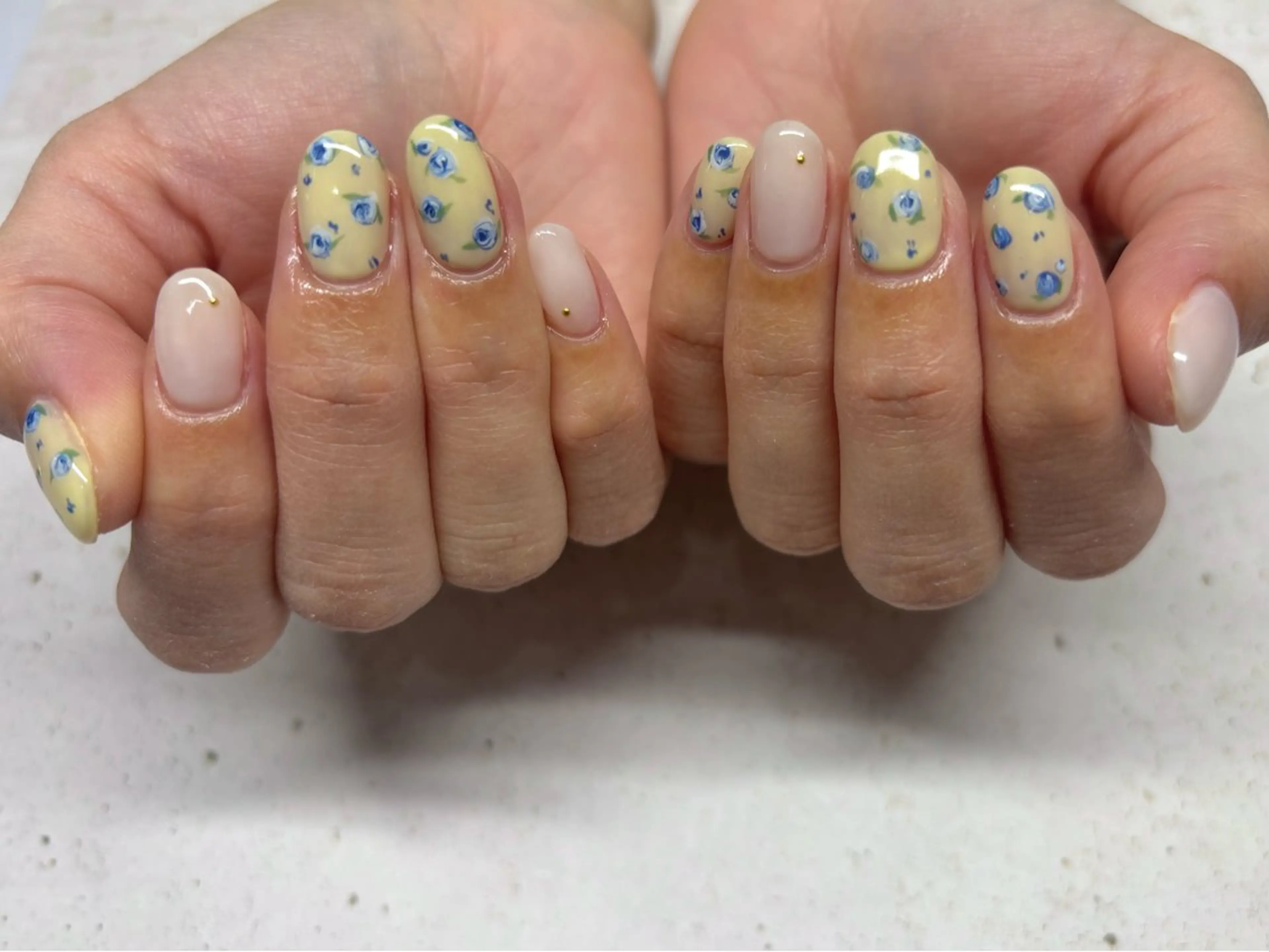 ネイル 坂木 桃子 / ネイルのネイルデザイン