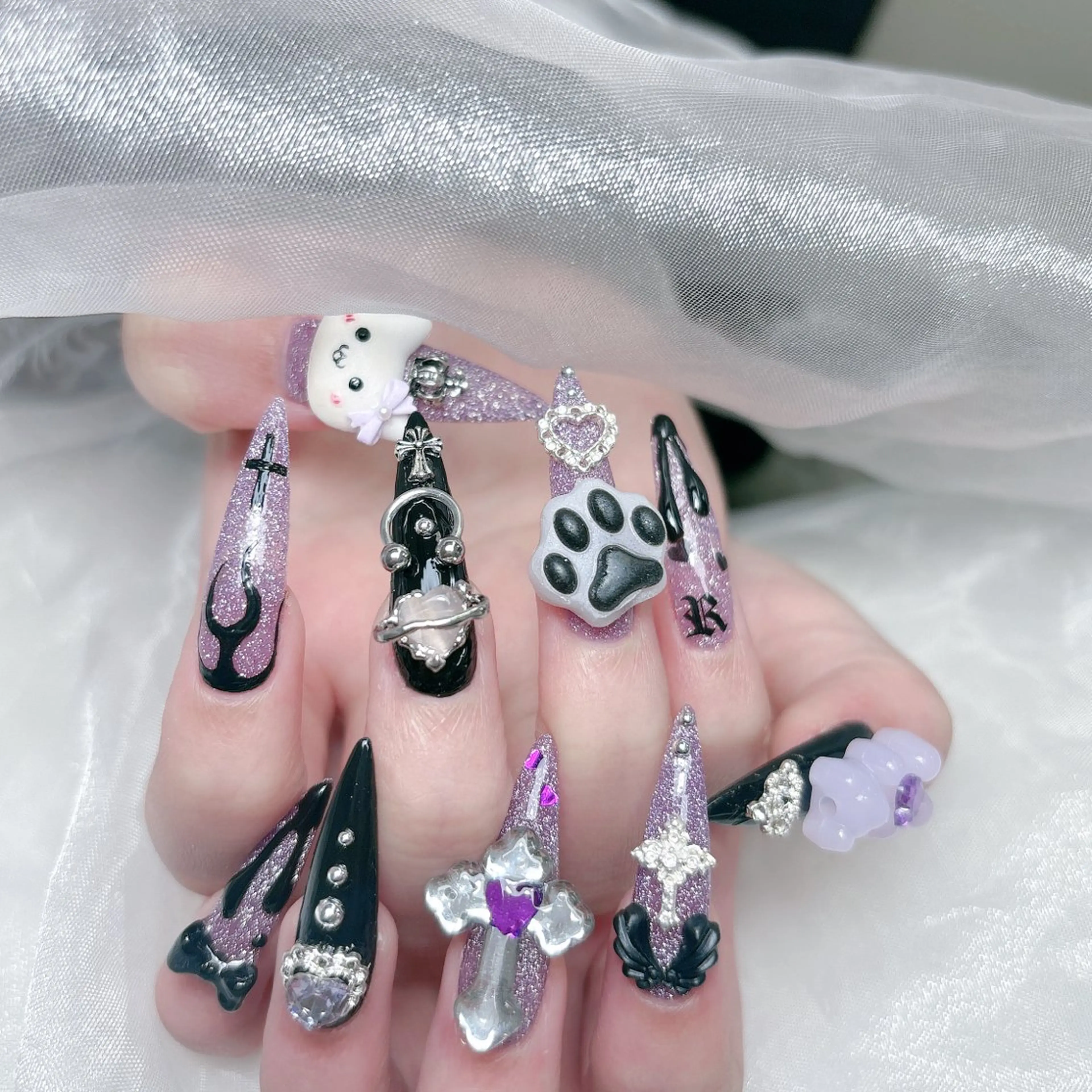 ネイル 成人式 ジェルネイル ロングネイル マグネットネイル ミディアムネイル ハンドネイル MoMoA Nail ネイル長さ出し専門店のネイルデザイン