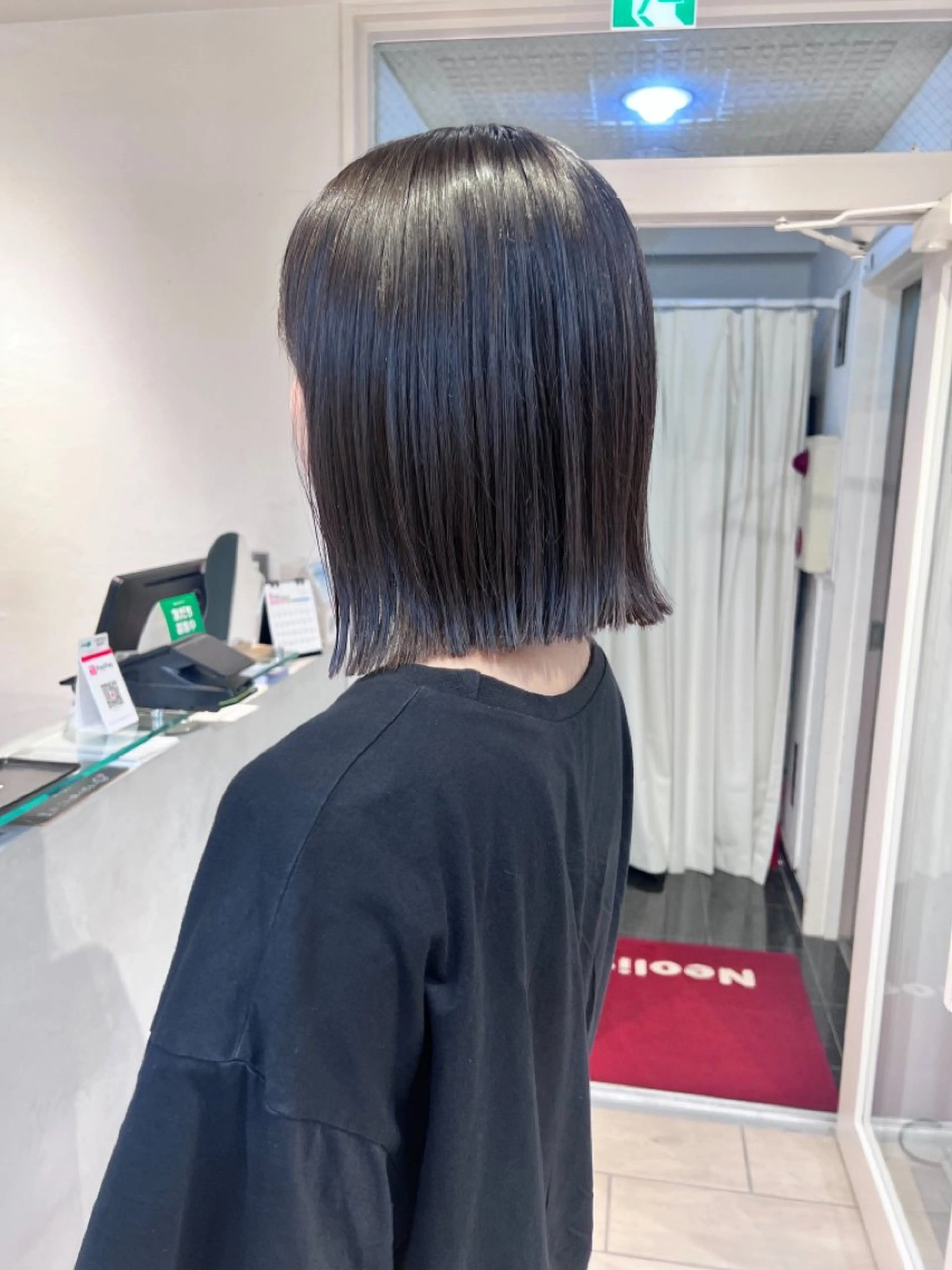 柔らかい質感とカラー /moekaのヘアスタイル