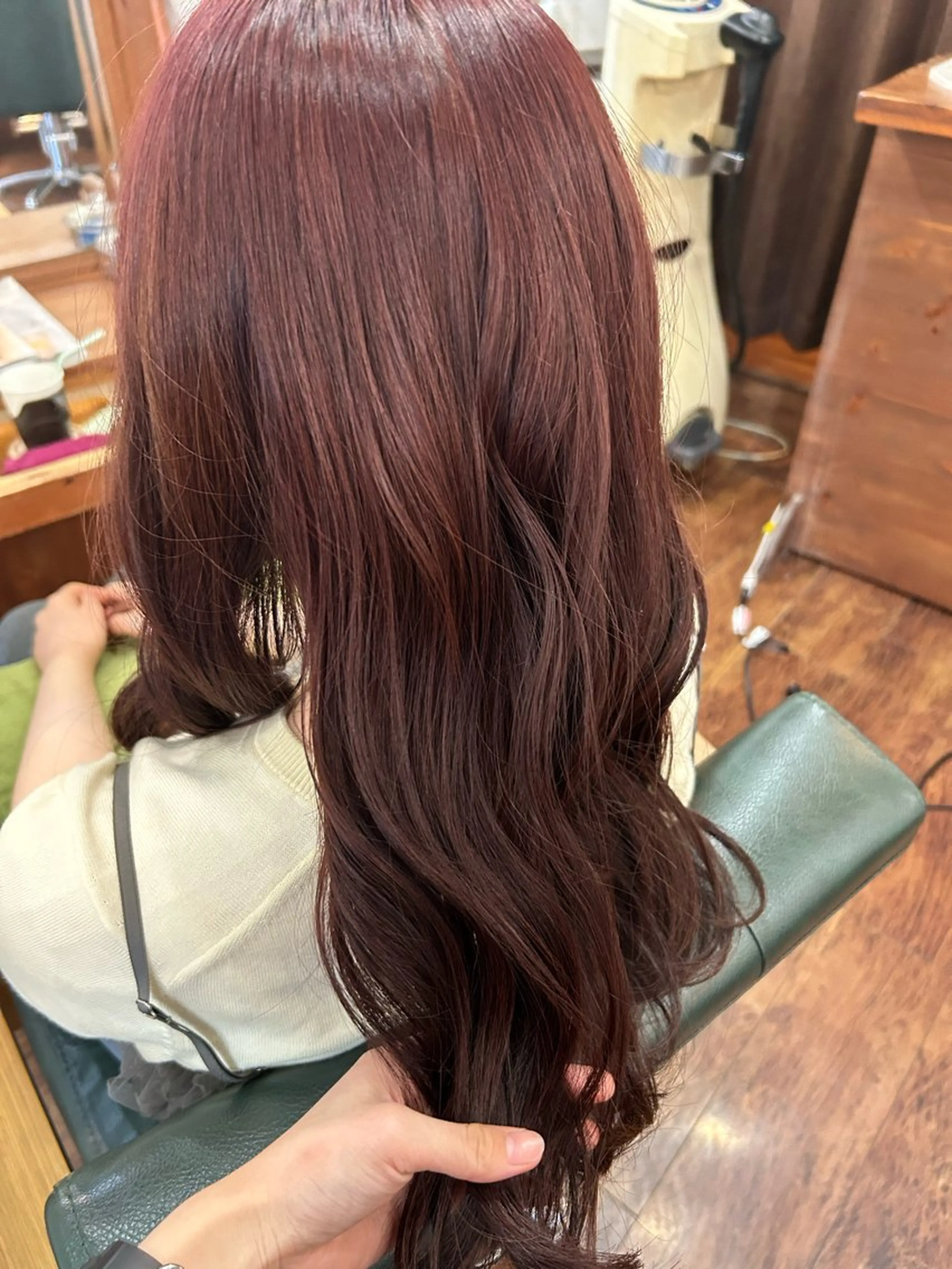 カラー ブラウンカラー カシス モカブラウン ピンクカラー カット ヘアカラー トリートメント story 増田 わかなのヘアスタイル