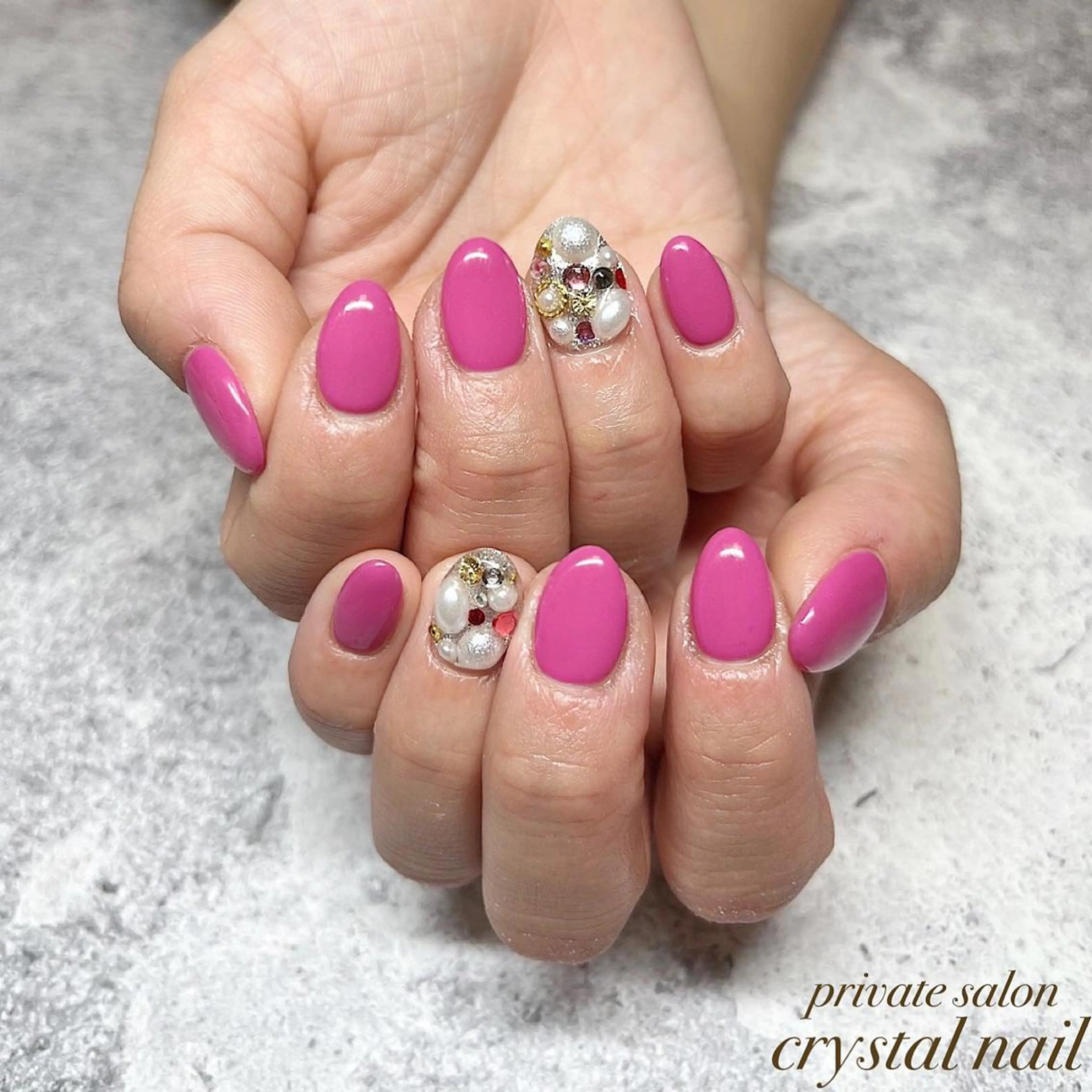 ネイル Crystal Nailのネイルデザイン