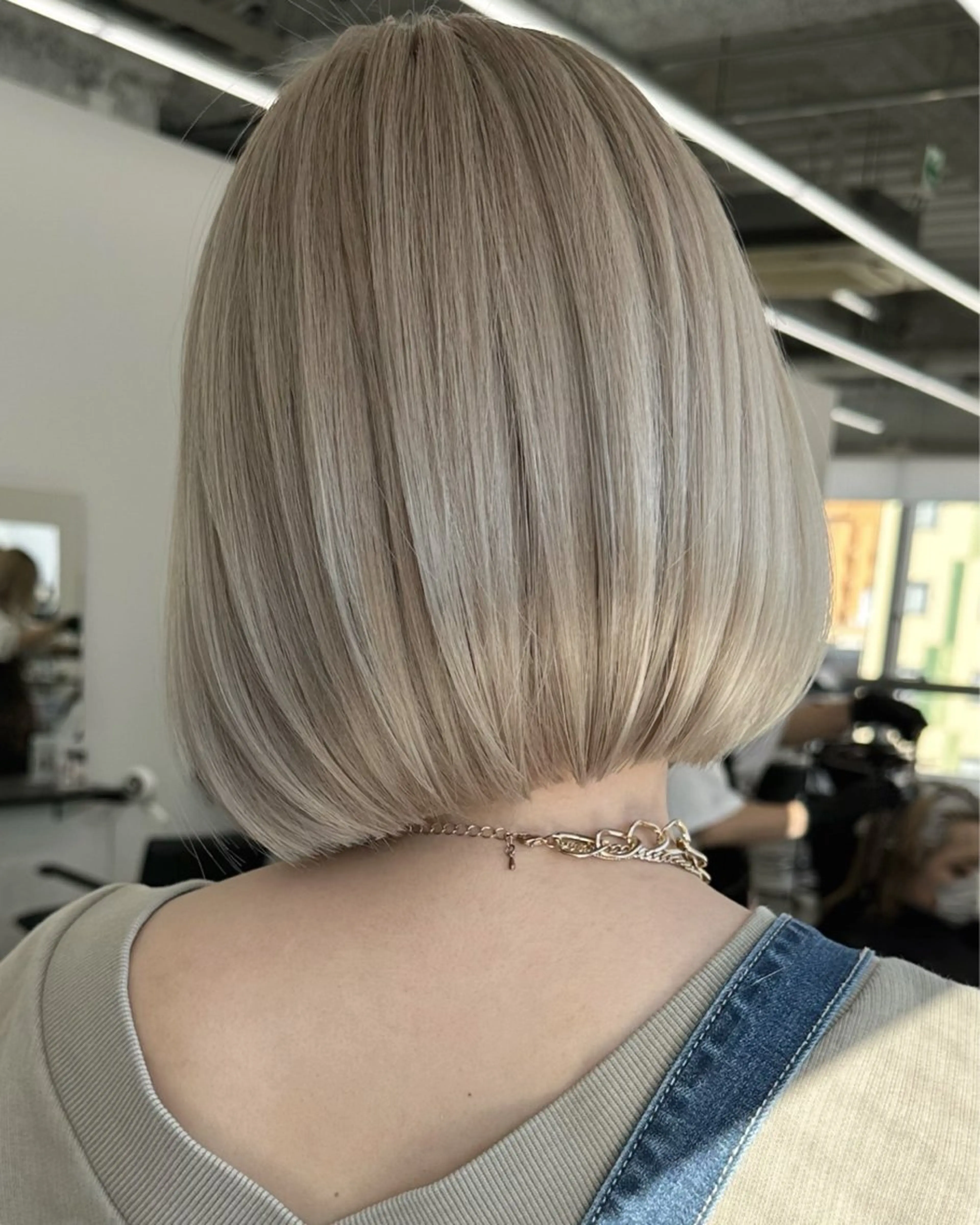 ロング カラー 齋藤 梨乃のヘアスタイル