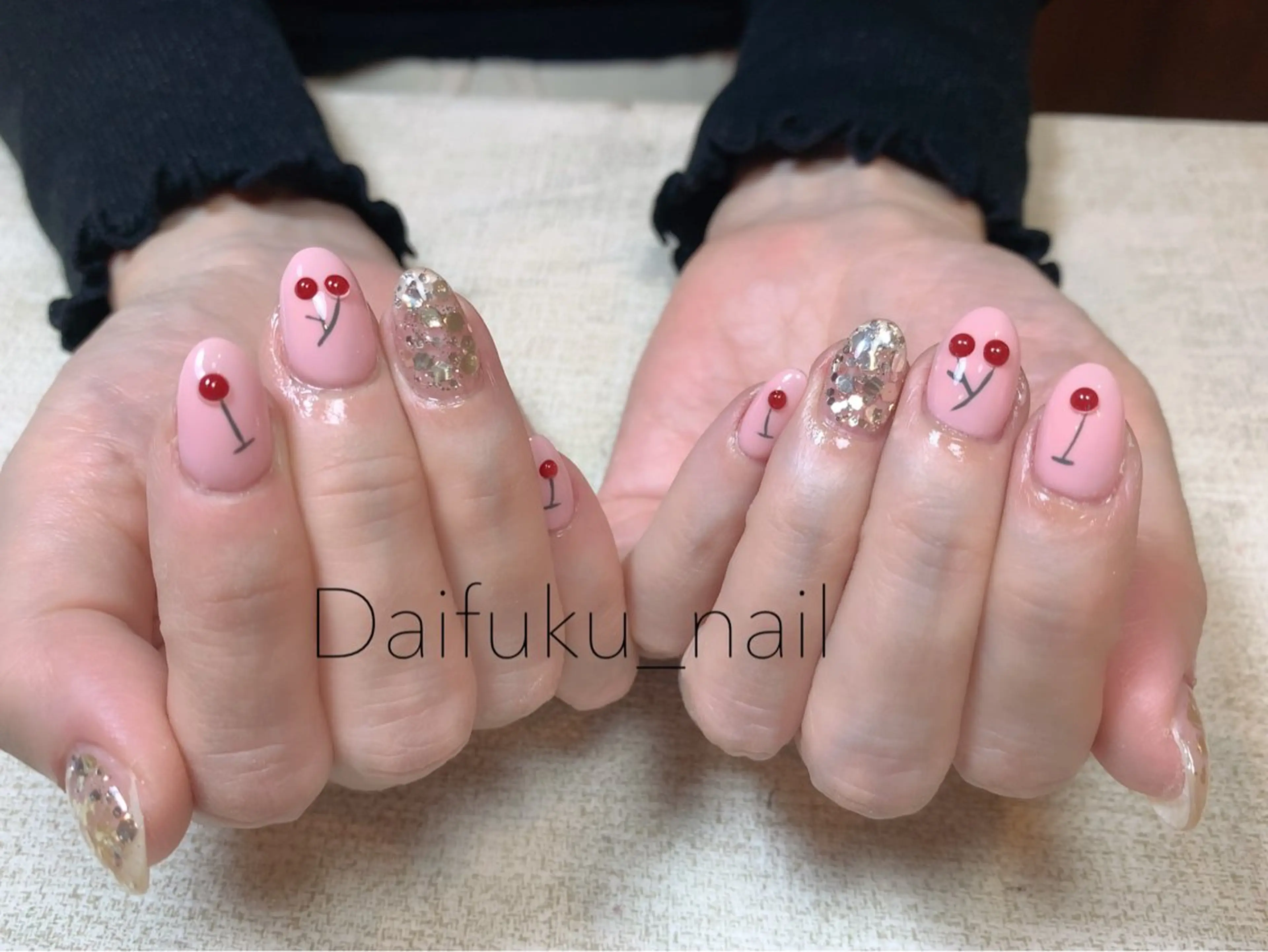 ミディアム ハンドネイル Daifuku nailsのネイルデザイン