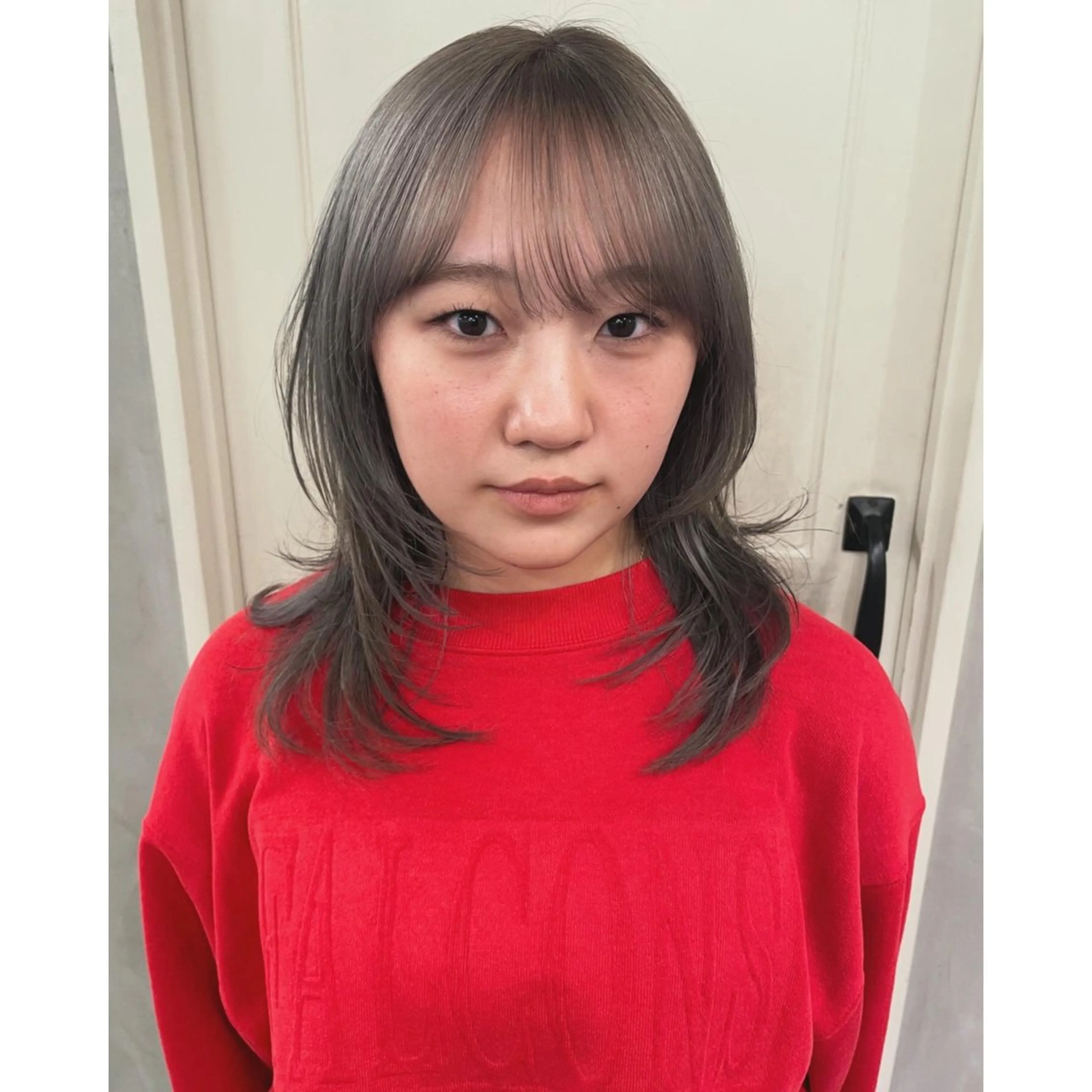 ミディアム カラー カット ヘアカラー RorriM natsuのヘアスタイル