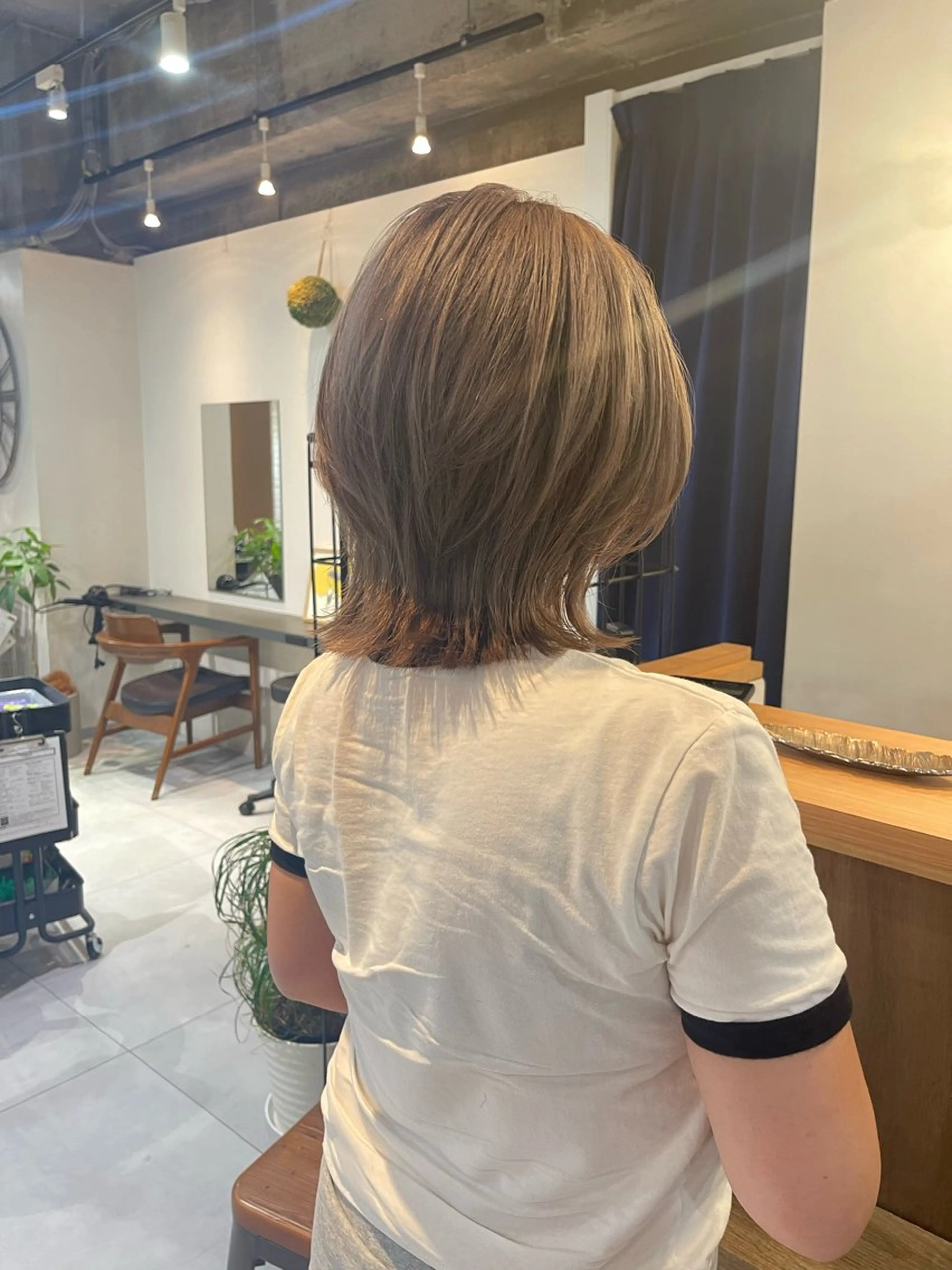 ショート カラー ヘアカラー UMEDA FIGAROのヘアスタイル