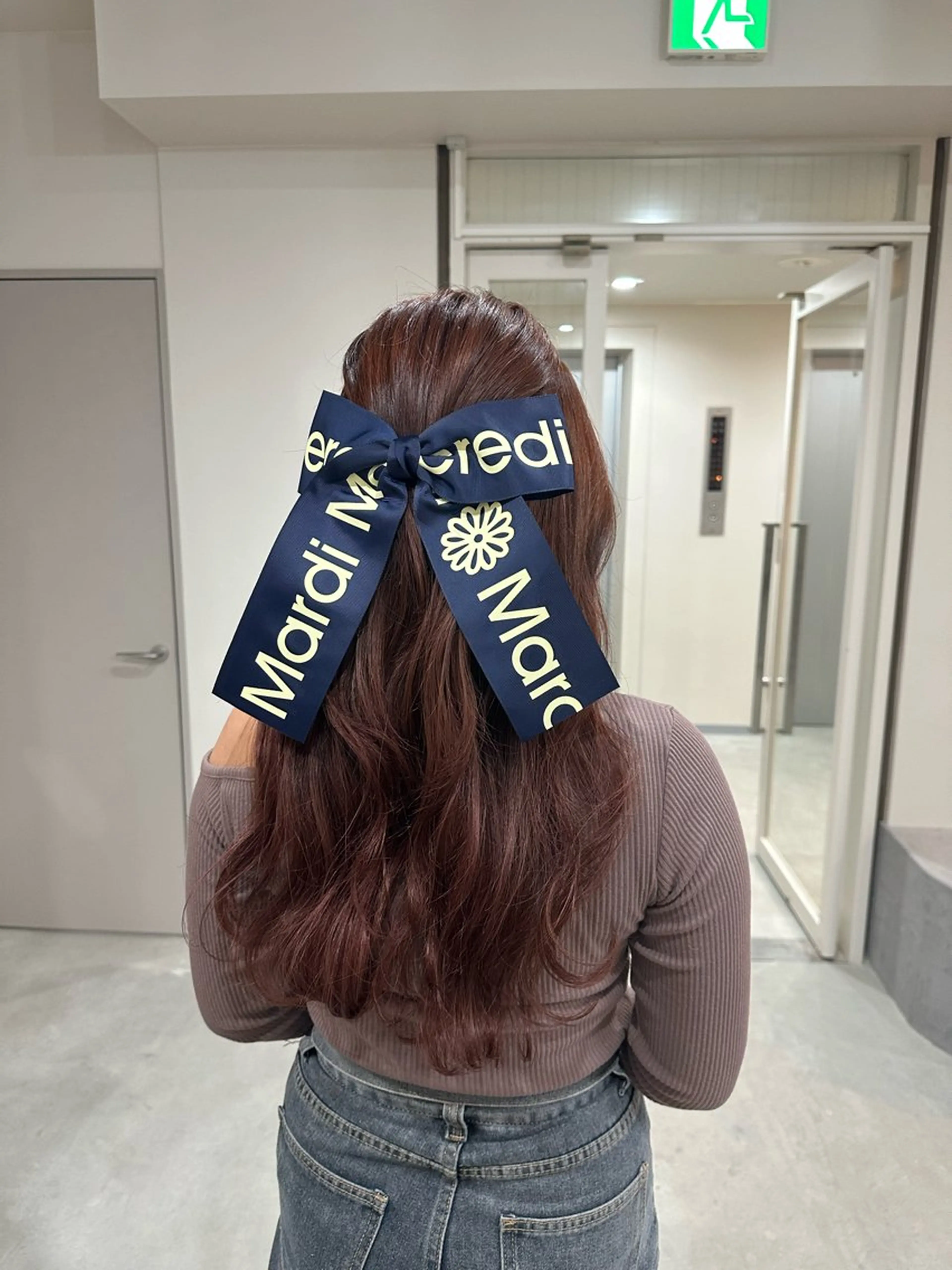 ロング カラー ヘアカラー トリートメント yuika .のヘアスタイル