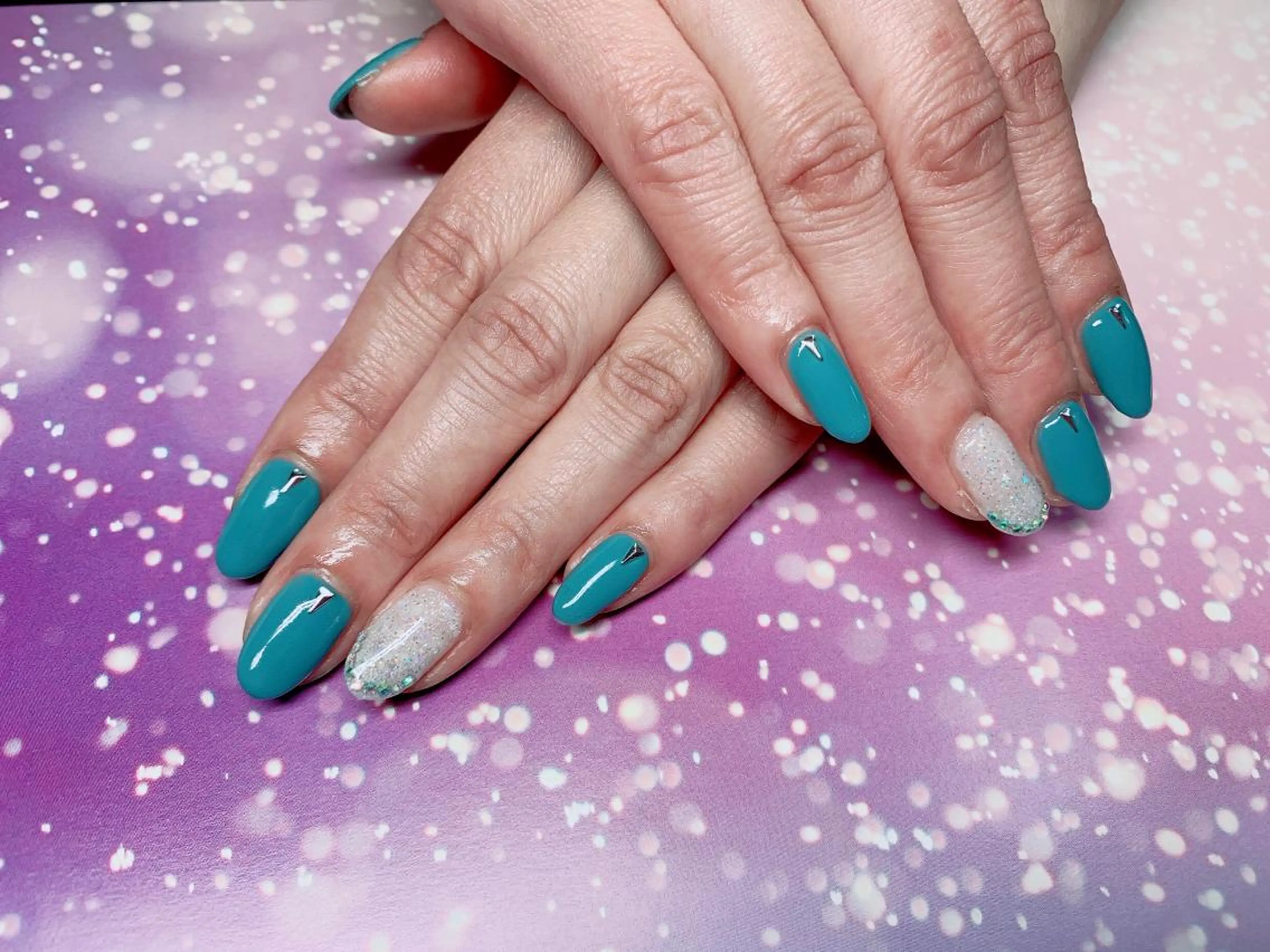 ネイル フレンチネイル キラキラネイル ラメ(グリッター) シンプルネイル ストーンネイル ハンドネイル 痩身/脱毛/ネイル HARUKAのエステ・リラクイメージ