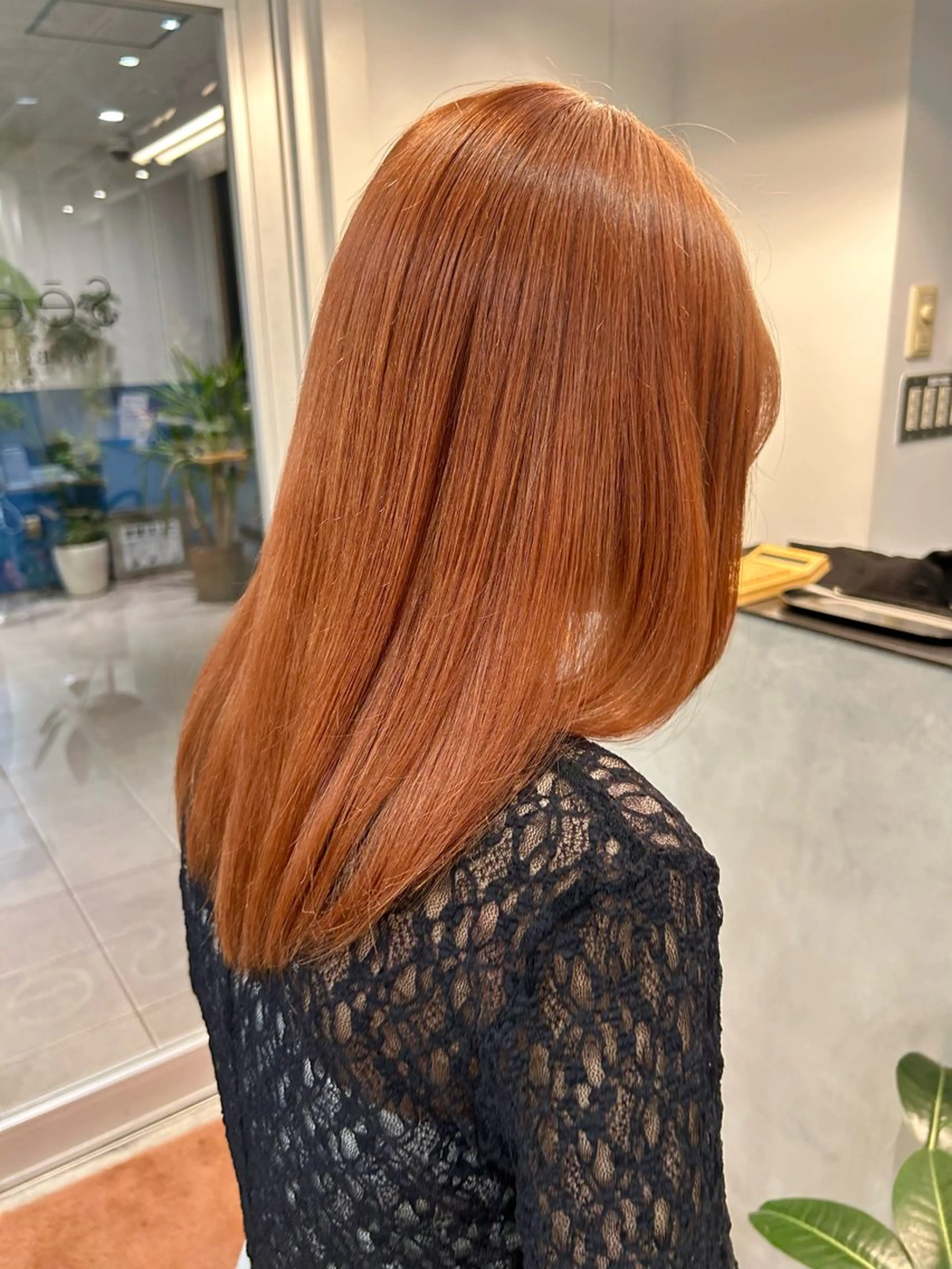 セミロング カラー 🪄レイヤーカット／ IKUMI🌙のヘアスタイル