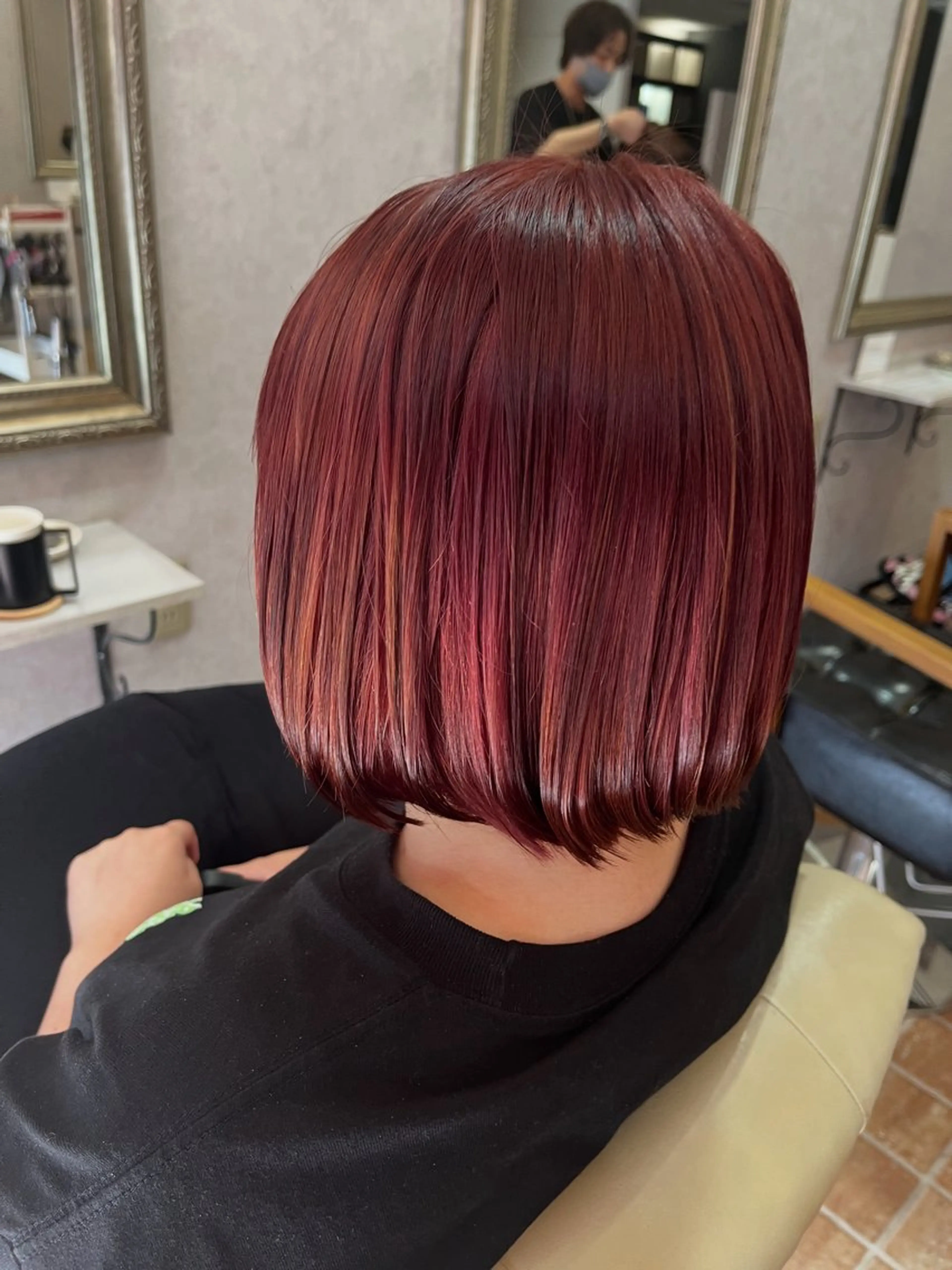 ショート カラー ブリーチ レッドカラー 🔷岡村主明🔷 Lafestaのヘアスタイル