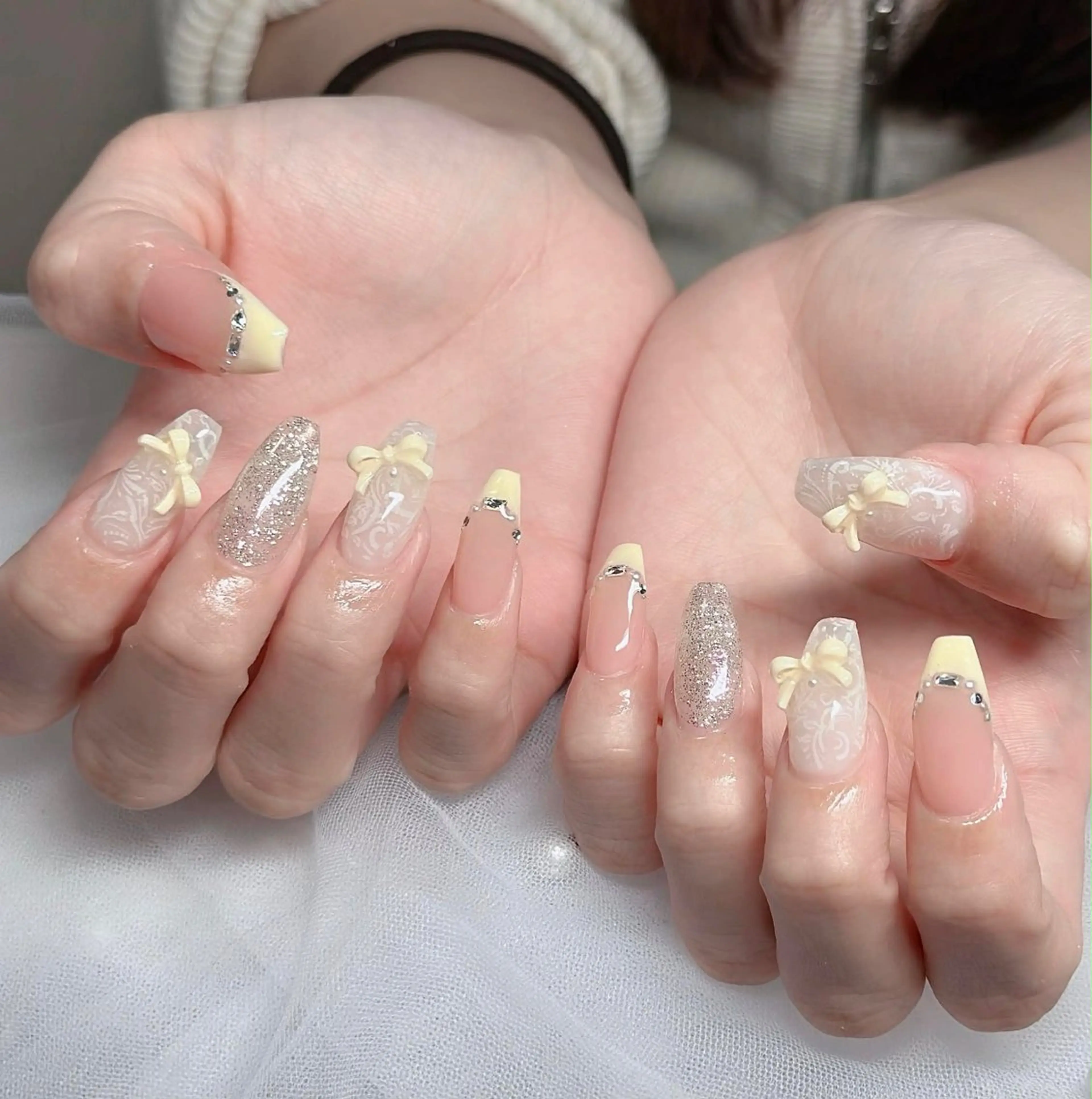 ネイル オーロラネイル 成人式 フレンチネイル グラデーション ハロウィン ハンドネイル H.baby Nail Salonのネイルデザイン