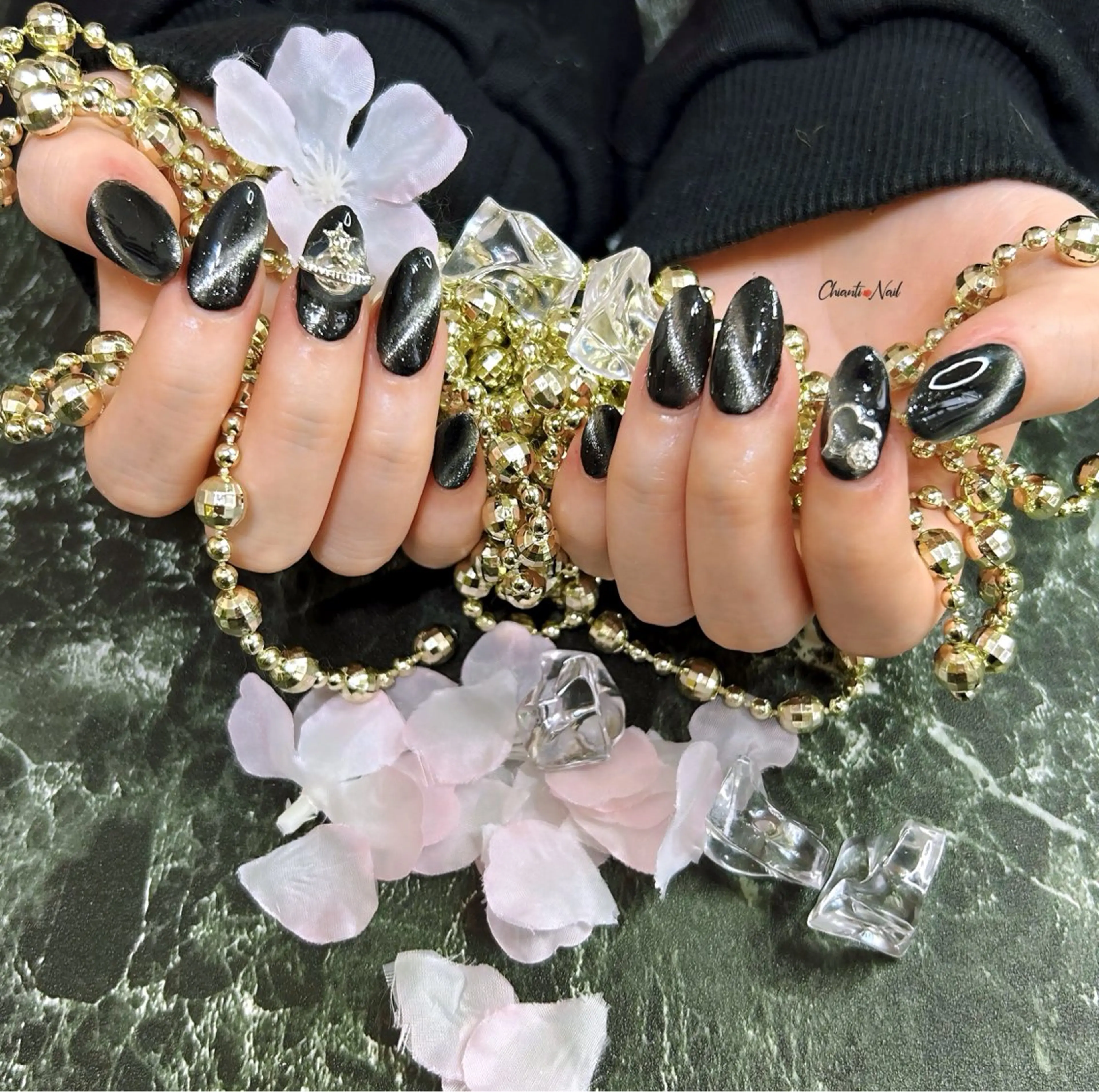 ネイル 長さ出し マグネットネイル Chianti Nailのネイルデザイン