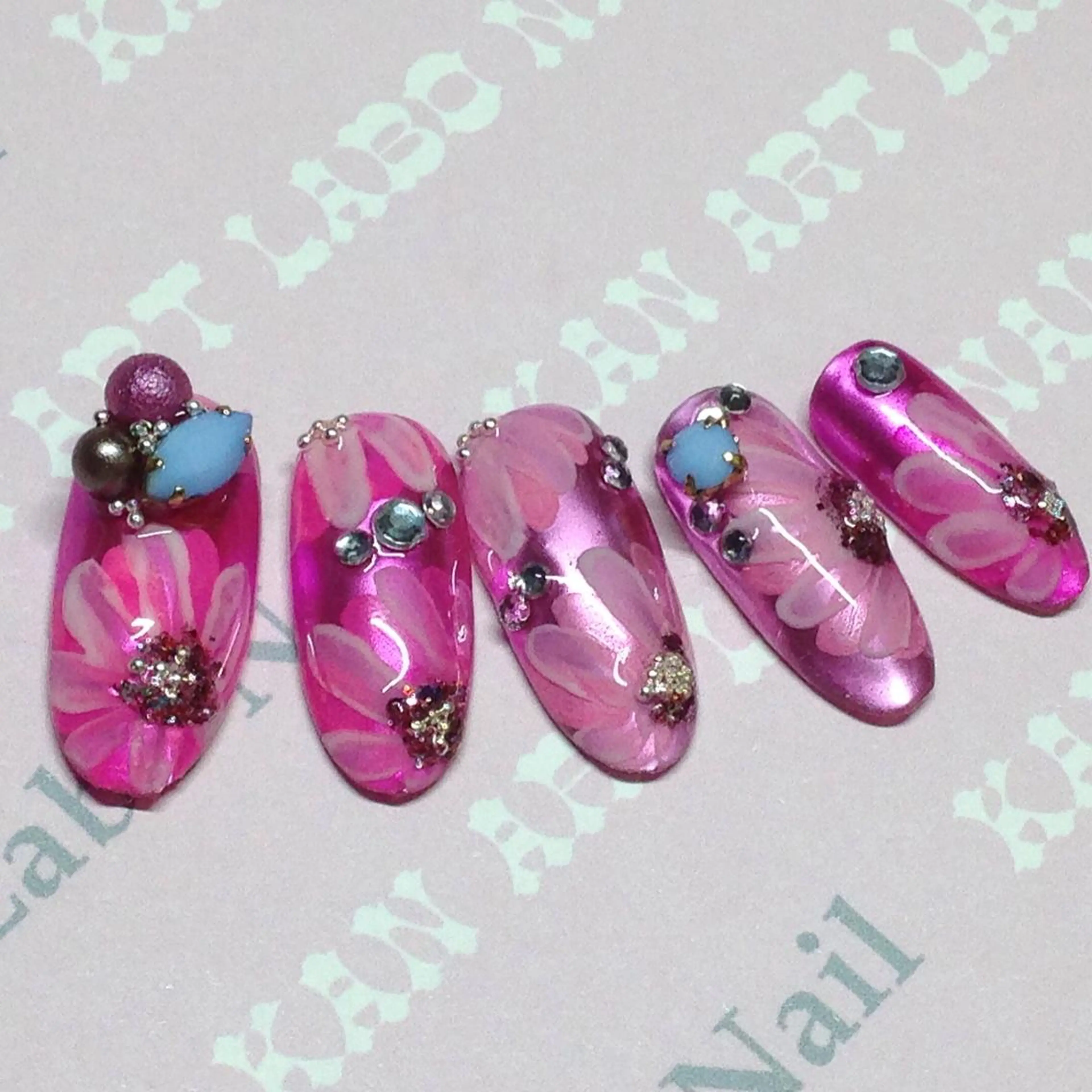 【初回限定】ベーシックジェルネイル【付け放題】 (オフ有り) ハンドの写真