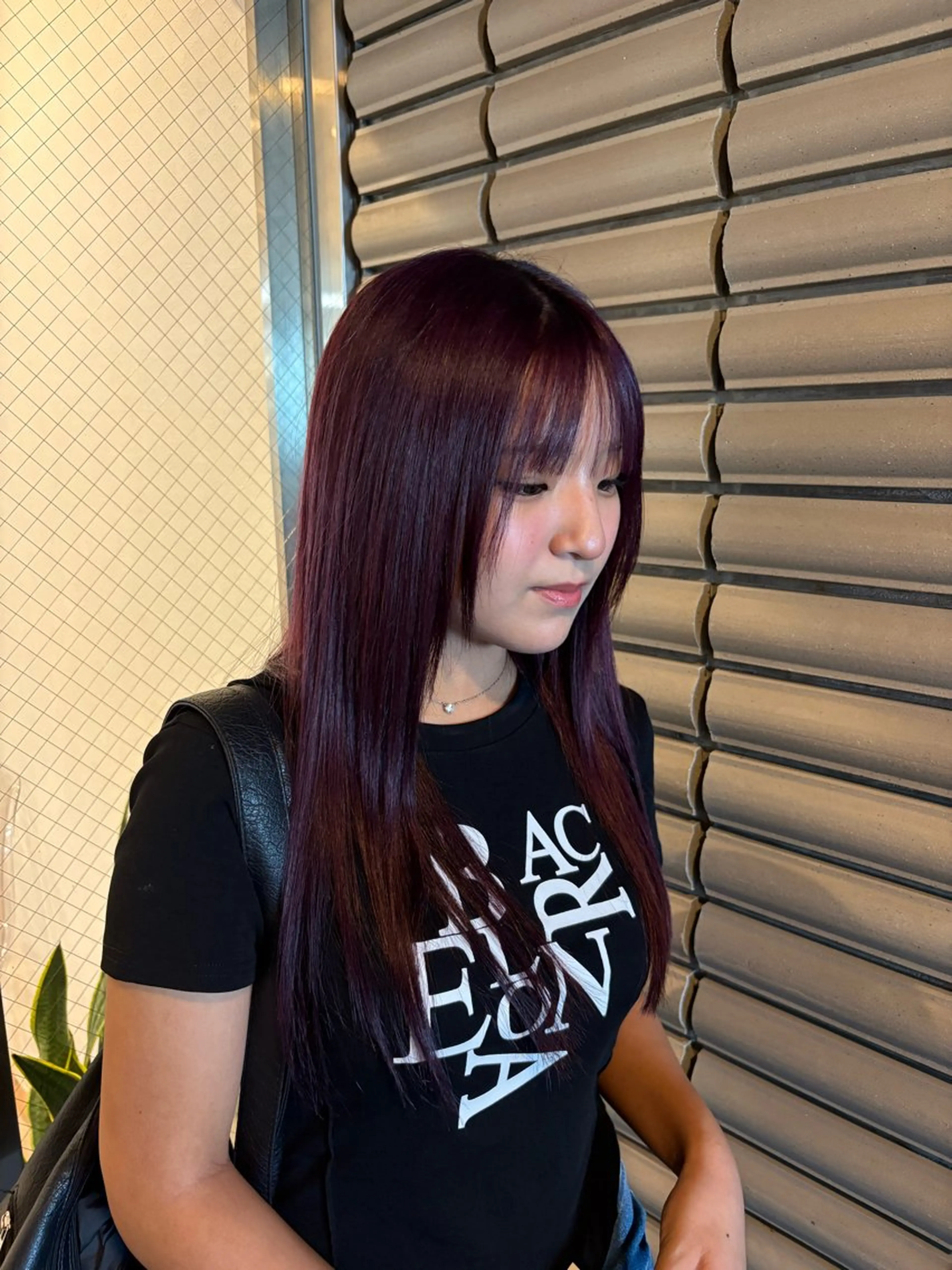 ロング カット ヘアカラー トリートメント 森田 亜海のヘアスタイル