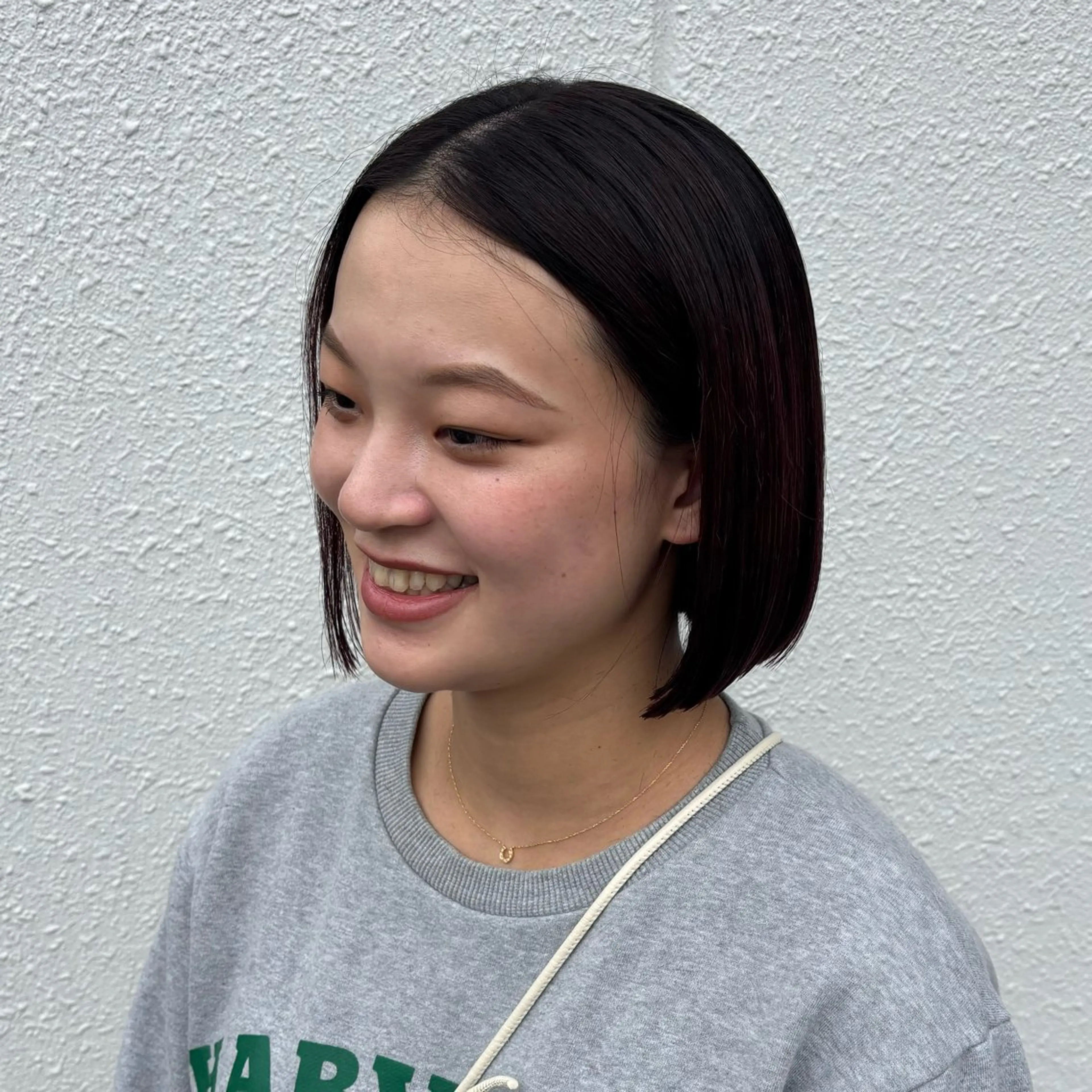 ミディアム 切りっぱなしボブ ボブ 🎀ハイトーン/ 艶カラー/夕月🎀のヘアスタイル