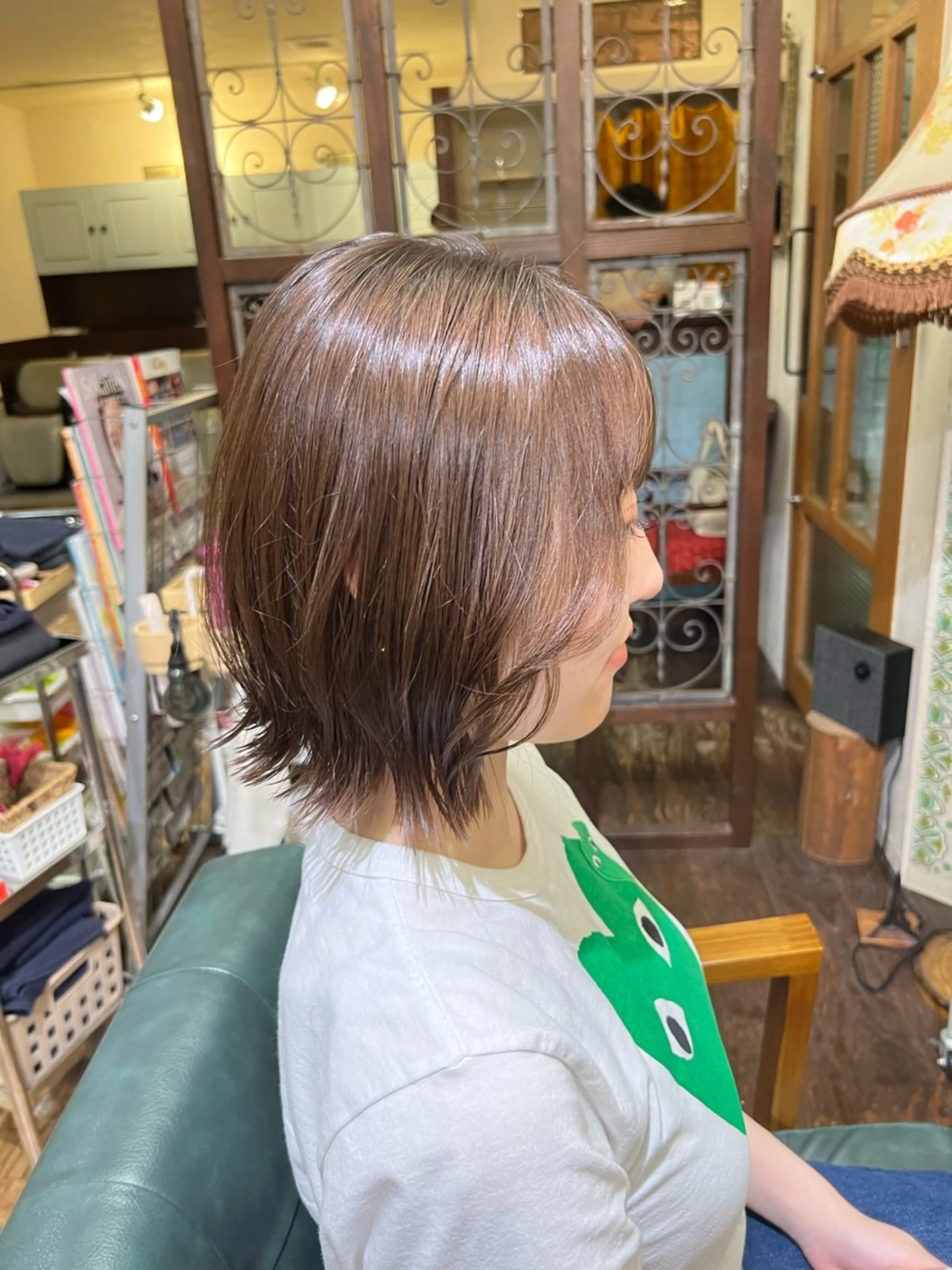 ミディアム カラー ヘアアレンジ ボブ くびれヘア PON　ハイトーン ショートカット心斎橋のヘアスタイル