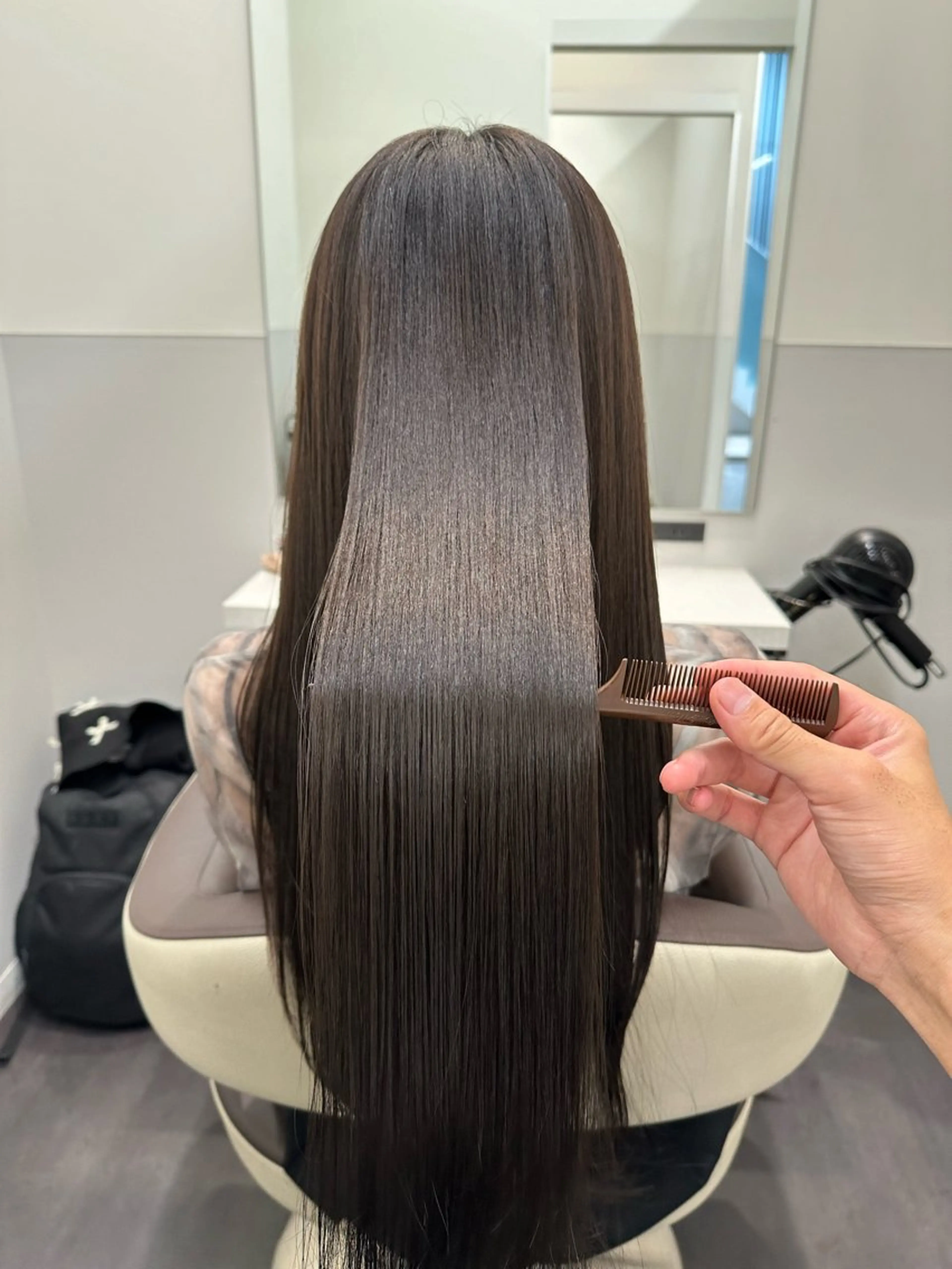ロング 髪質改善 縮毛矯正 トリートメント 酸性ストレート 酸熱トリートメント カット トリートメント 【美髪矯正 /髪質改善】RINのヘアスタイル
