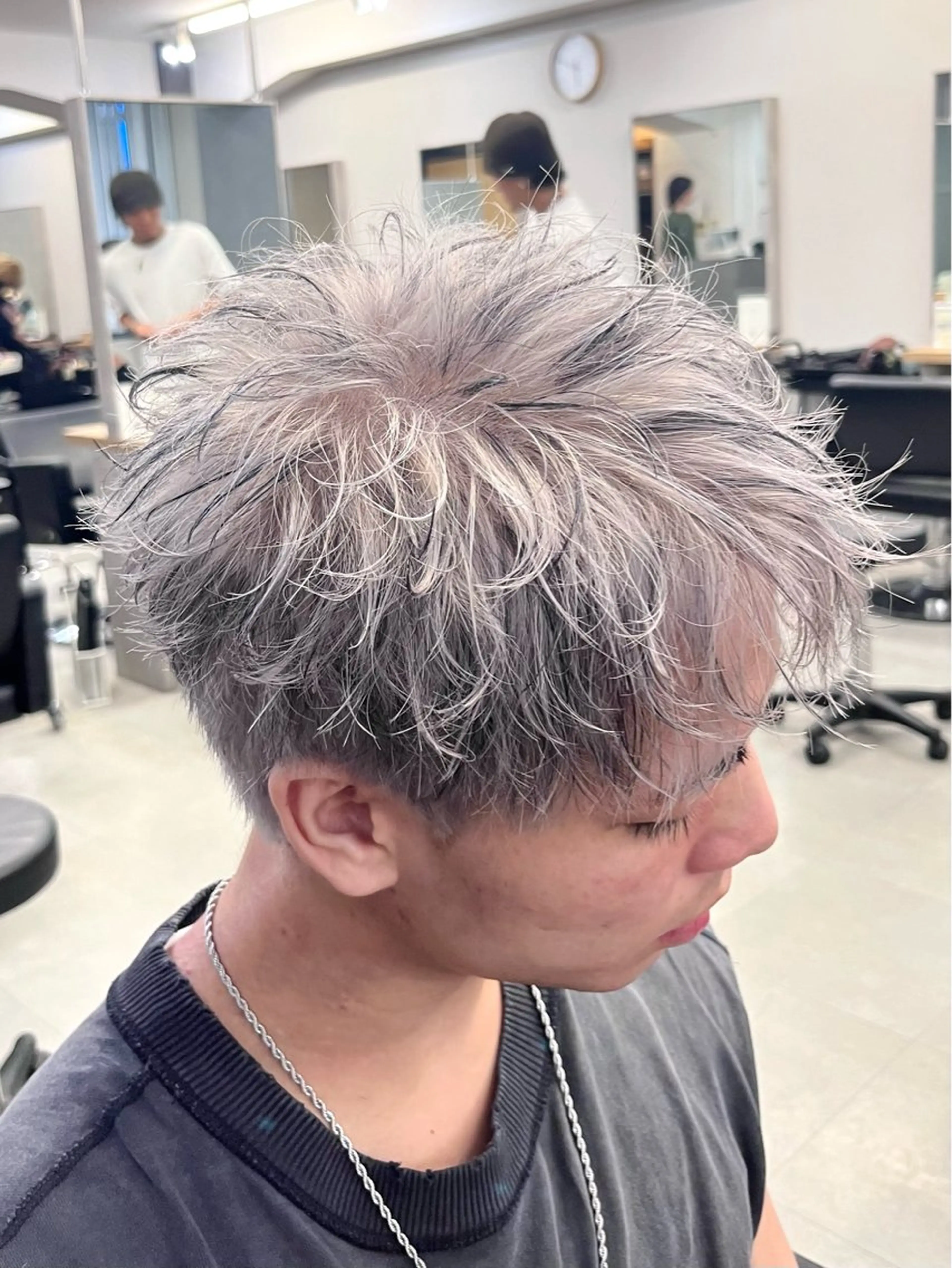 ショート ショートヘア 縮毛矯正 カマタ ハルキのヘアスタイル