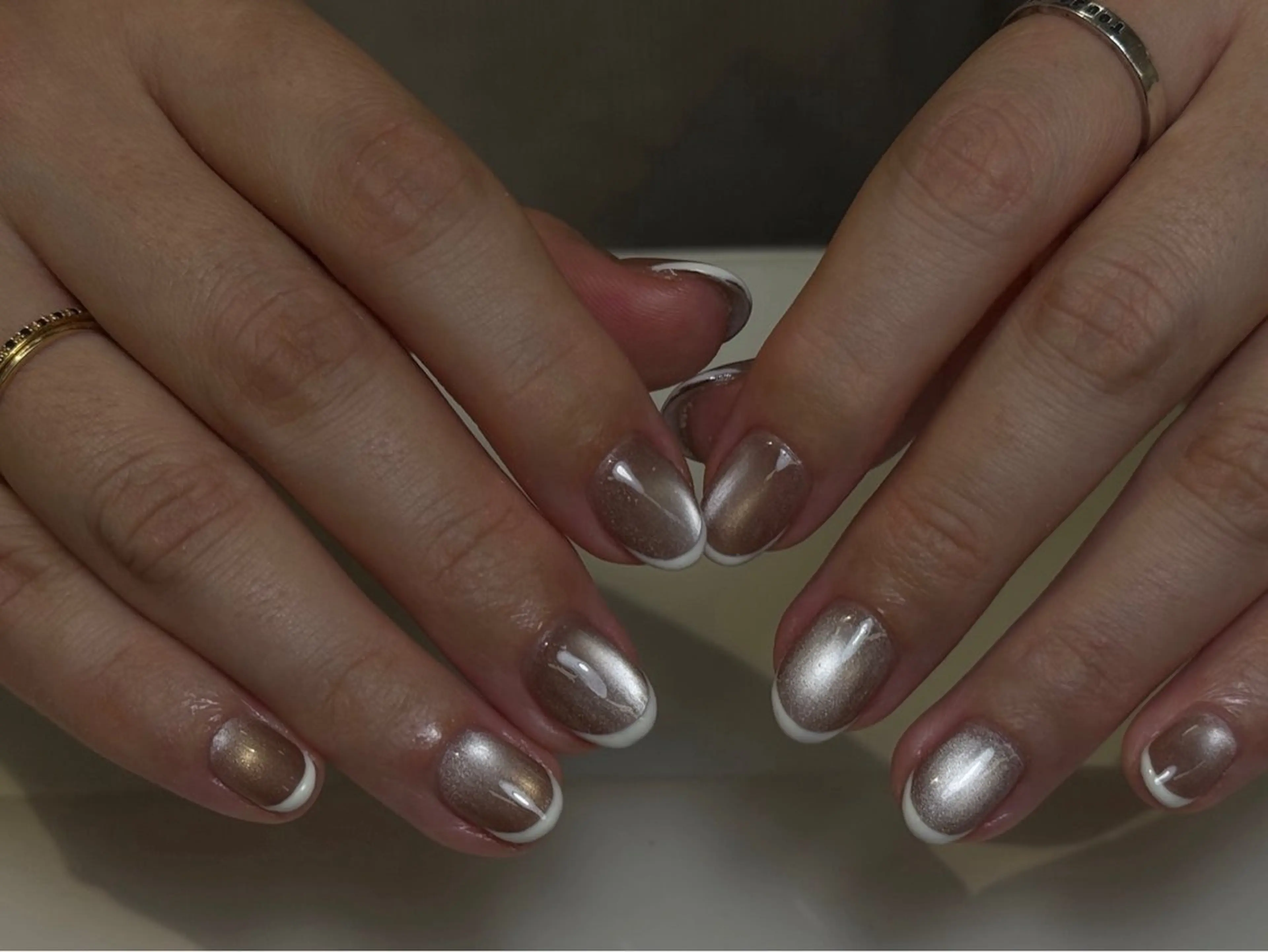 ネイル チークネイル フレンチネイル 韓国ネイル マグネットネイル 持ち込み ハンドネイル Hi nail🎀 池袋kozueのネイルデザイン