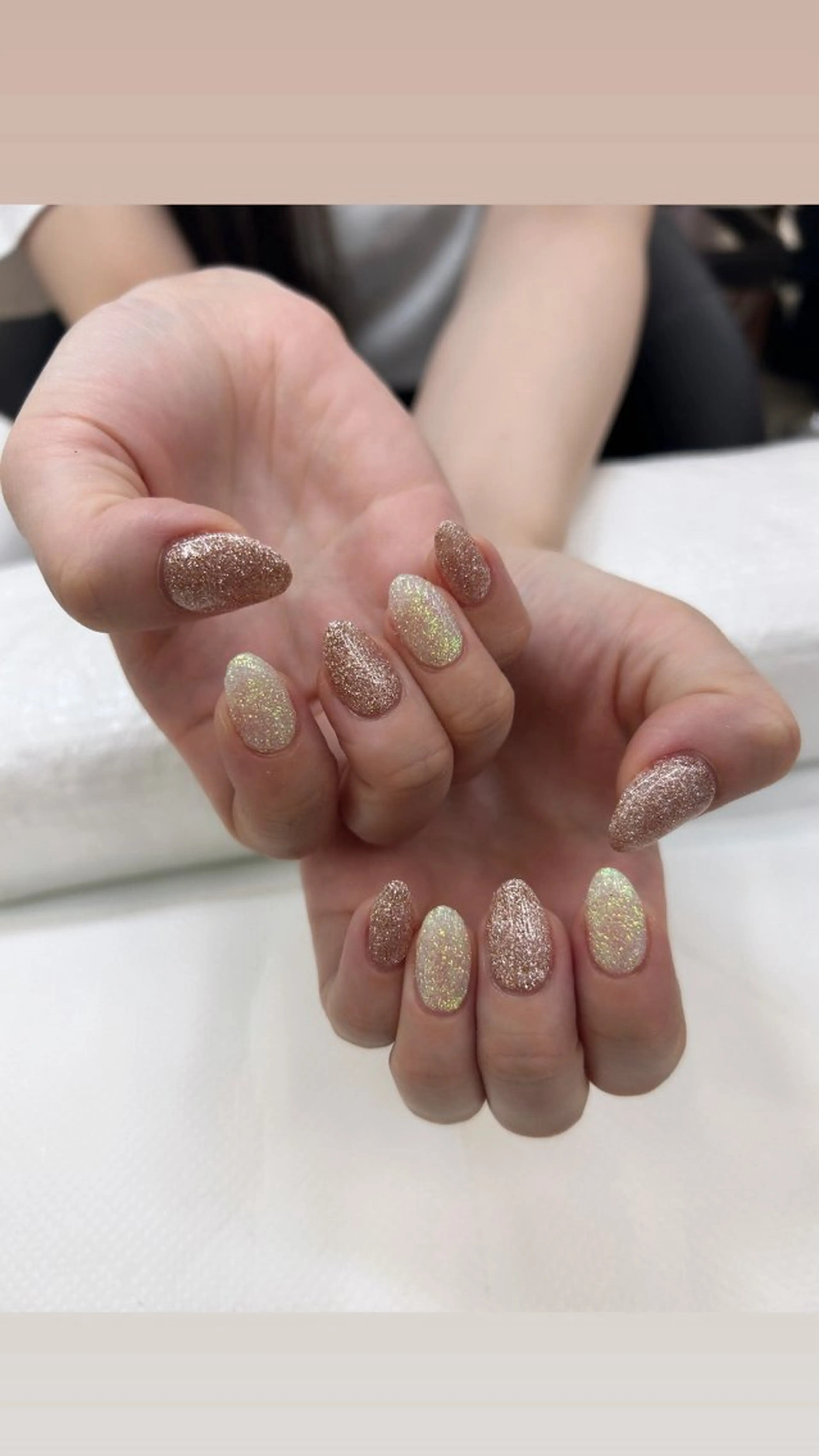 ミディアム MAXKELLY KAORIのネイルデザイン