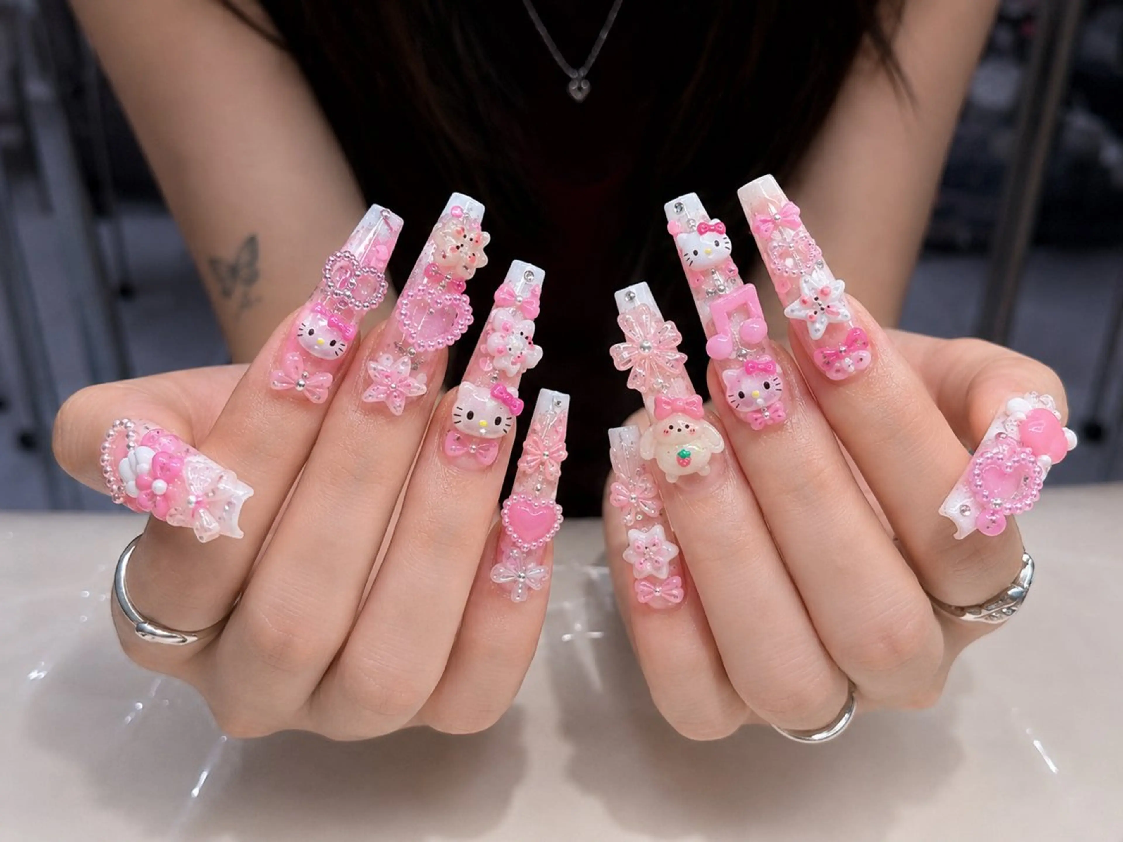 ネイル Mika Nails 心斎橋のネイルデザイン
