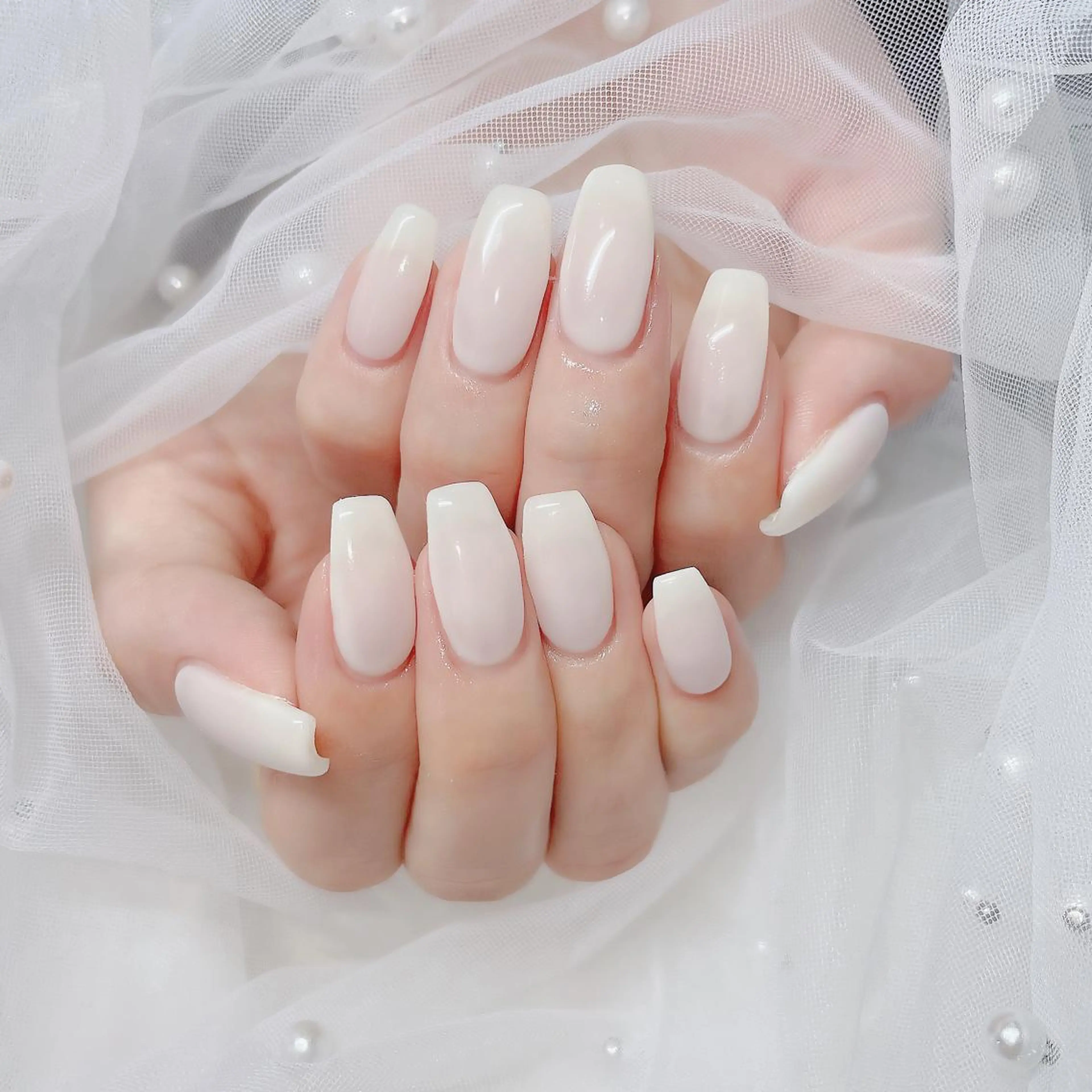ネイル チークネイル フラッシュネイル フレンチネイル キラキラネイル 韓国ネイル ハンドネイル merci nailのネイルデザイン