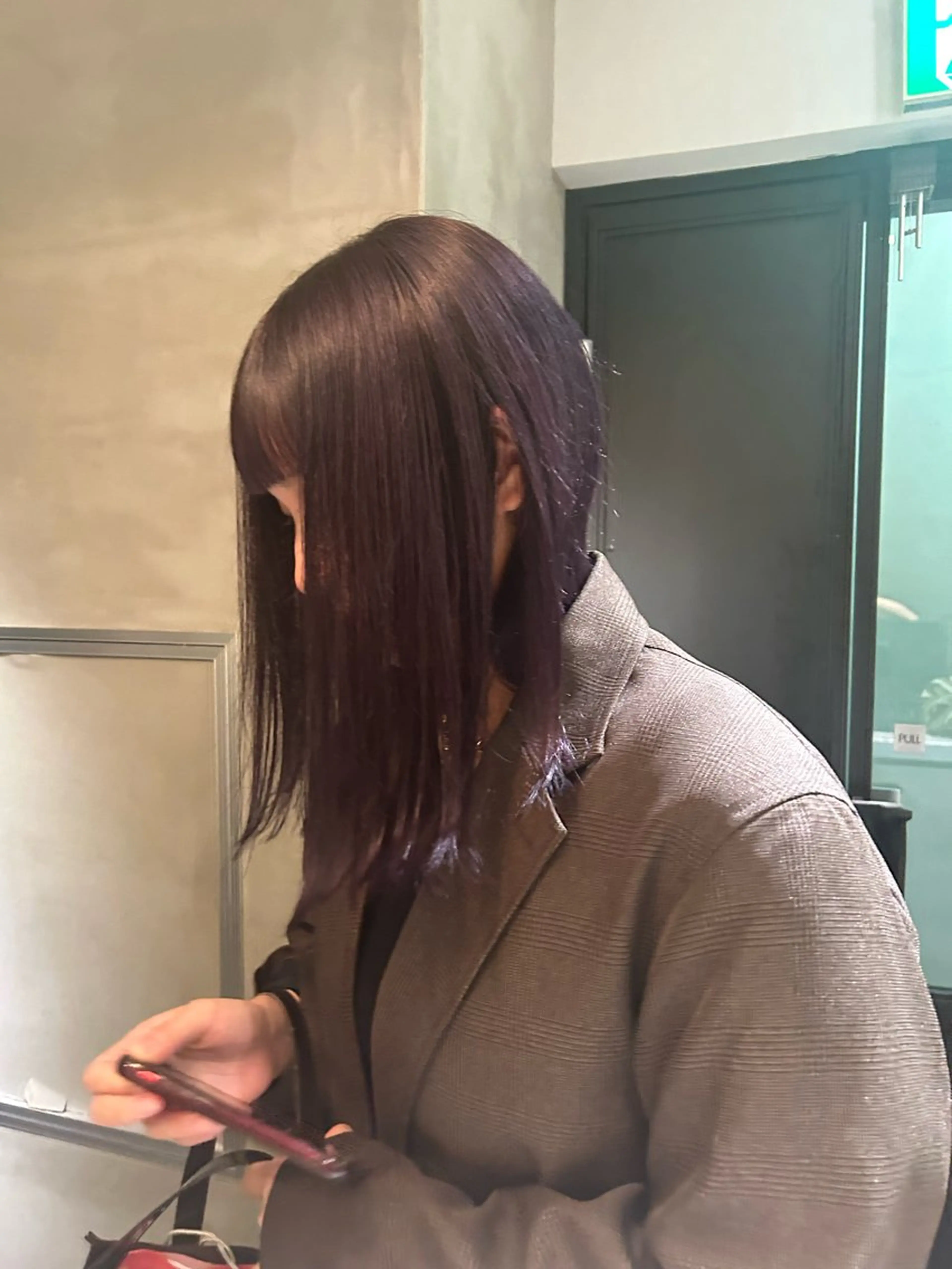 セミロング カラー タナカ カナ🫧のヘアスタイル