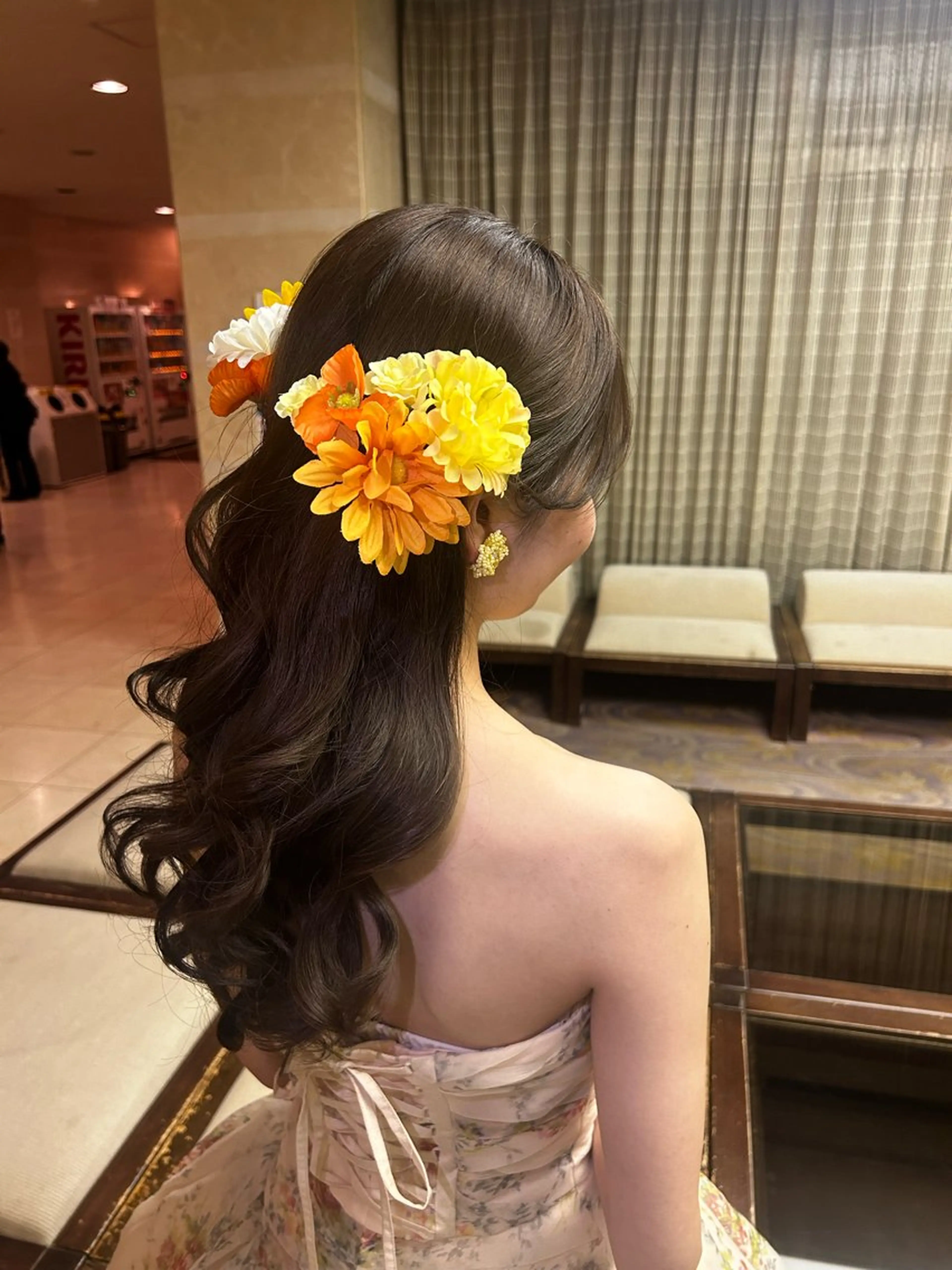 ヘアアレンジ デート 伊藤 萌加のヘアスタイル