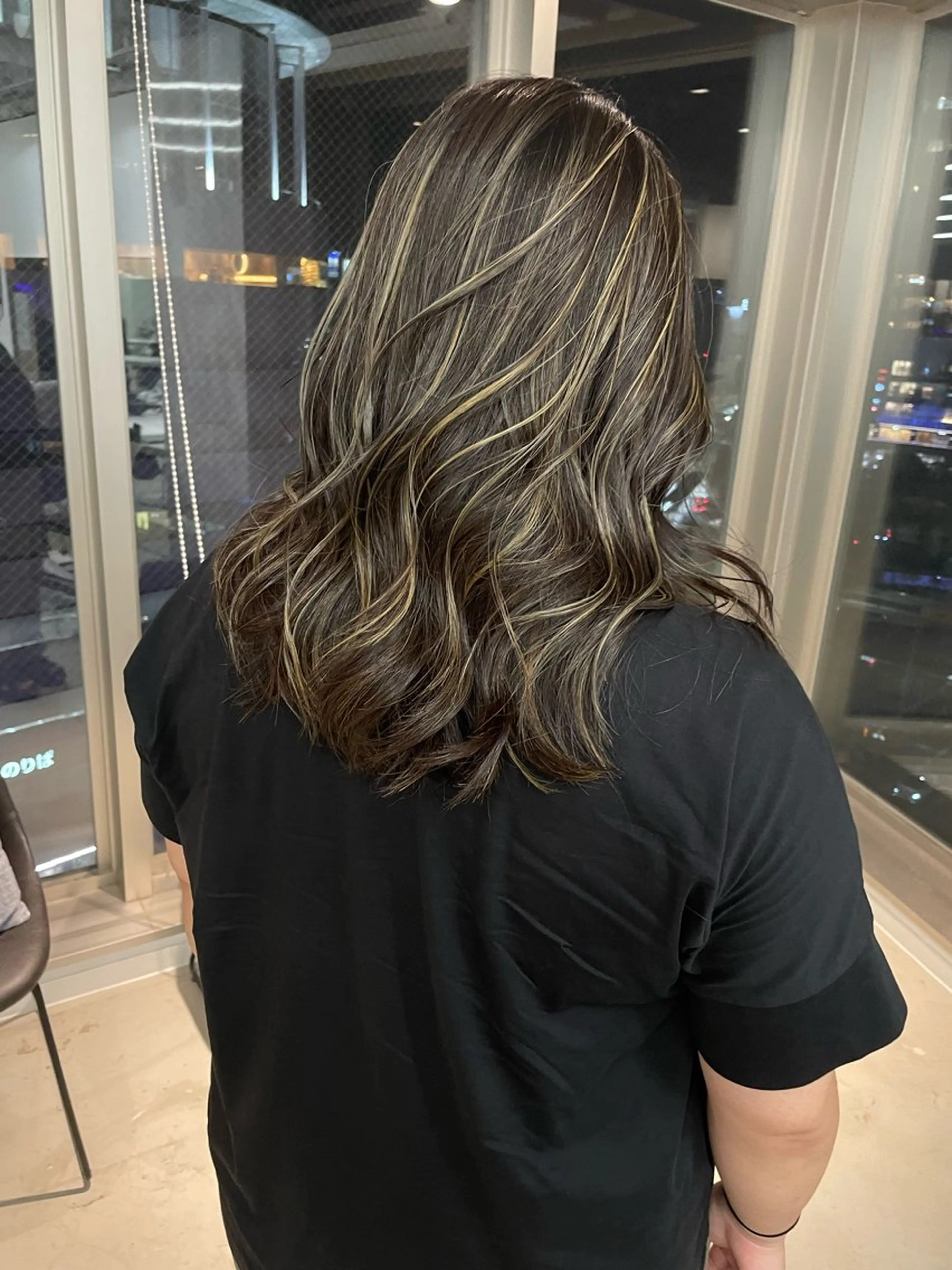 ミディアム カラー ヘアアレンジ ハイライトカラー ハイライト カット ヘアカラー トリートメント 🎗秋山勇/ GEAR.代表のヘアスタイル