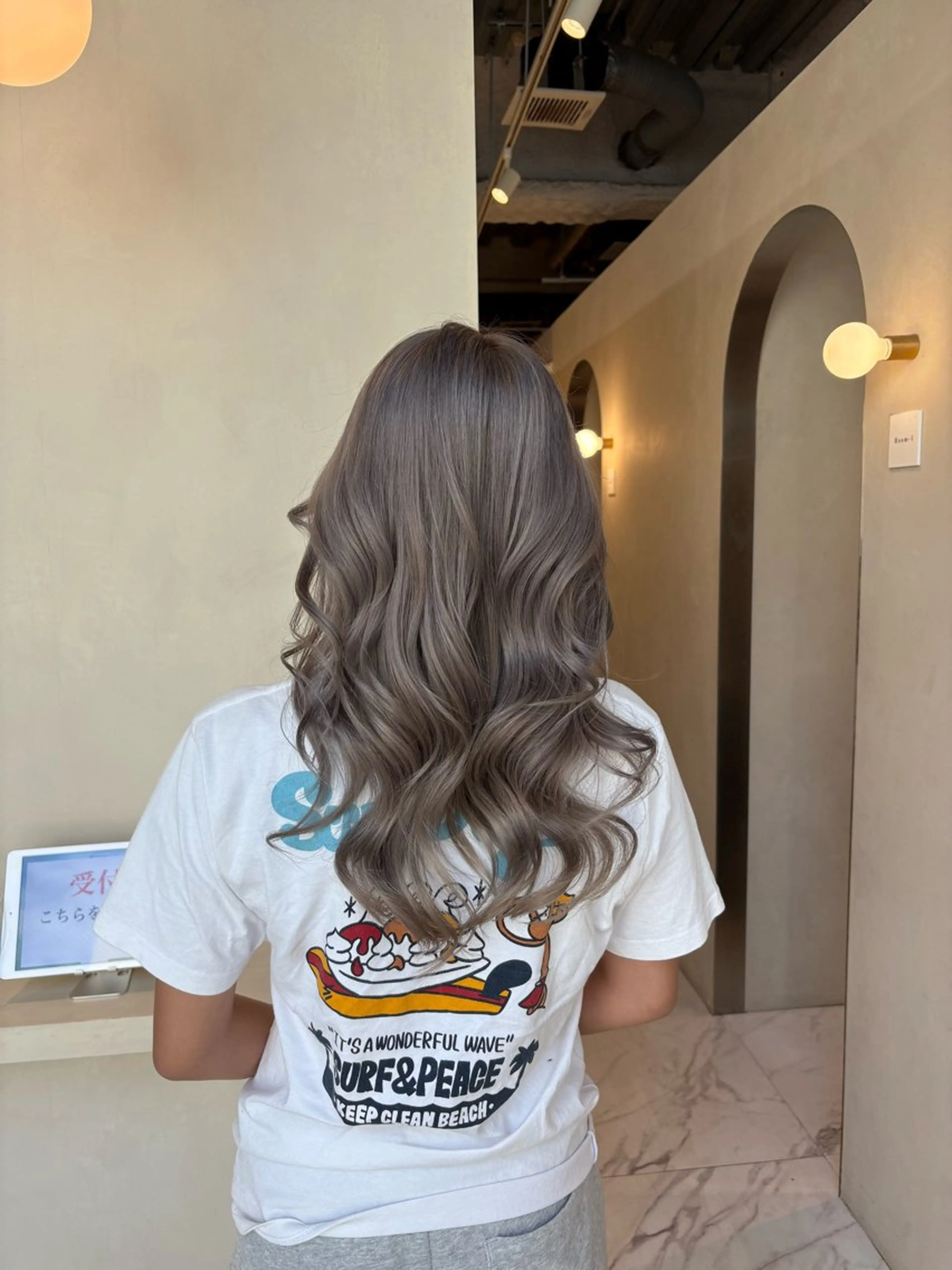 カラー カット ヘアカラー 赤み消しカラー🪽 透明感カラー🪽のあのヘアスタイル